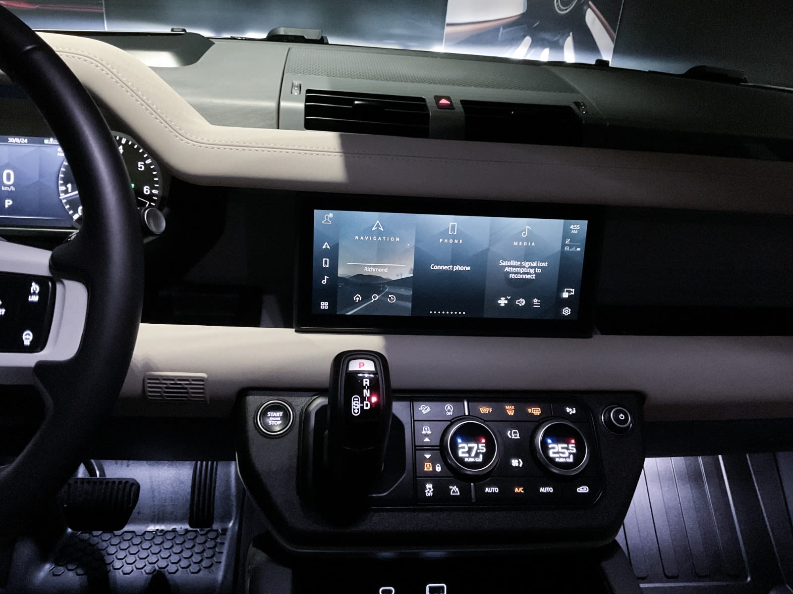 2023 Land Rover Defender S, Vancouver, Cash