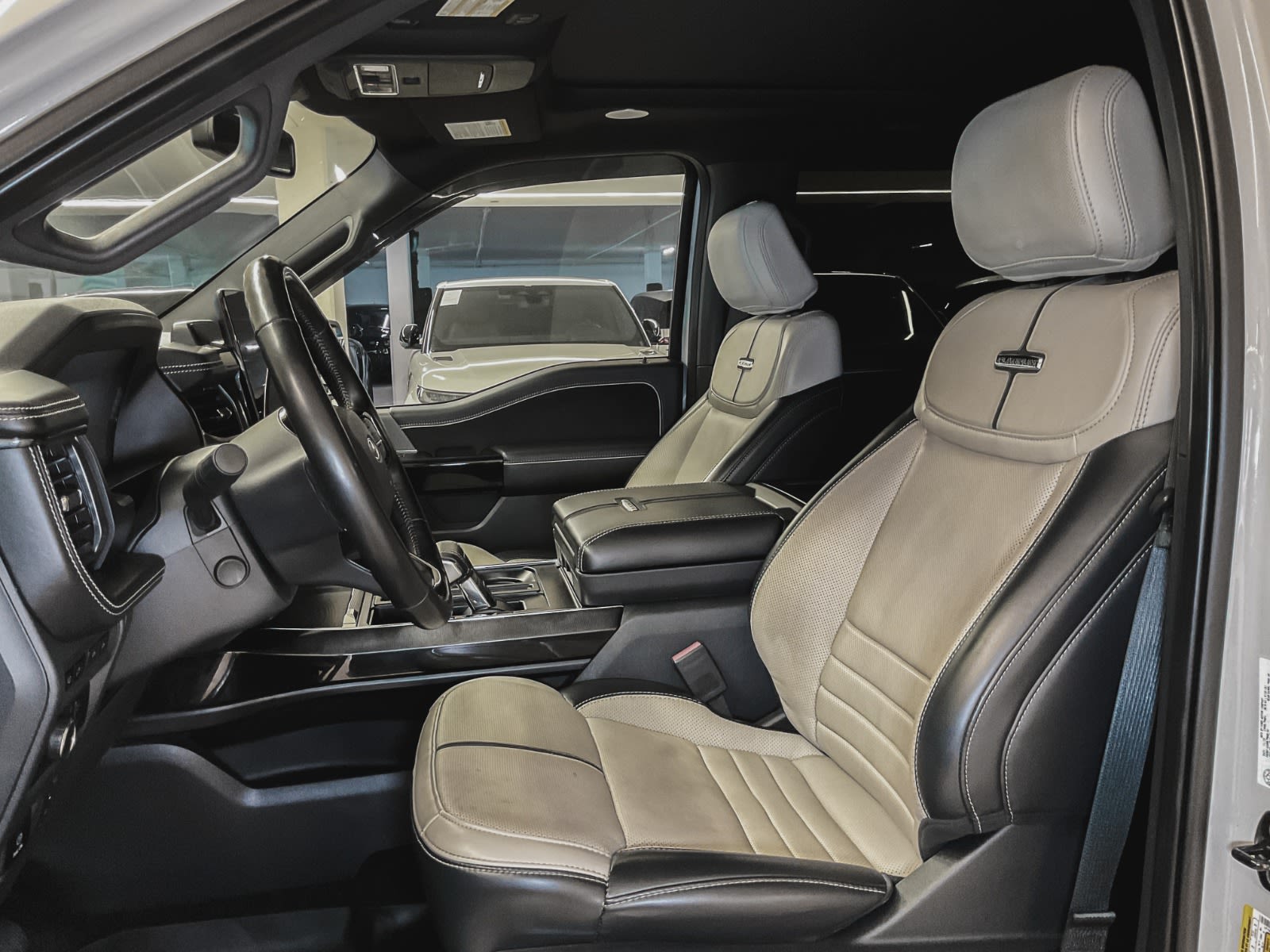 2023 Ford F-150 Lightning Platinum, 温哥华, 全款车