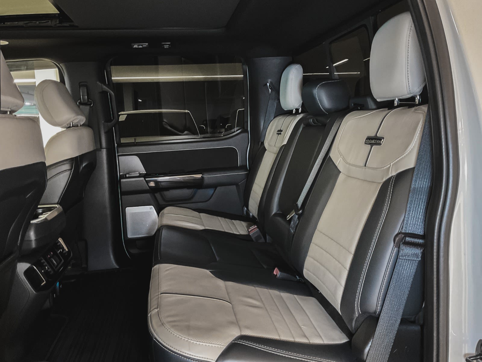 2023 Ford F-150 Lightning Platinum, 温哥华, 全款车