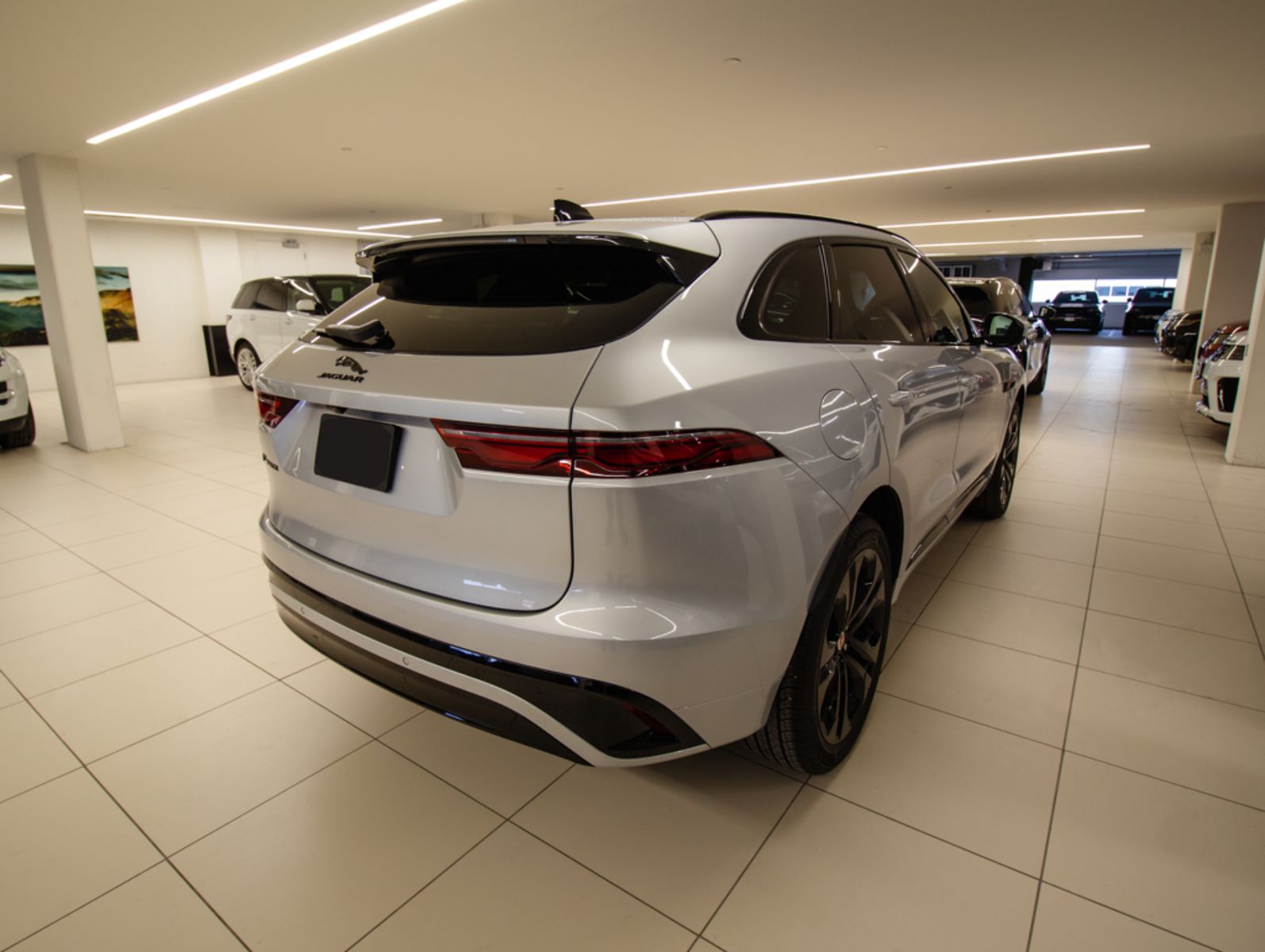 2023 Jaguar F-PACE R-Dynamic S, Vancouver, Cash