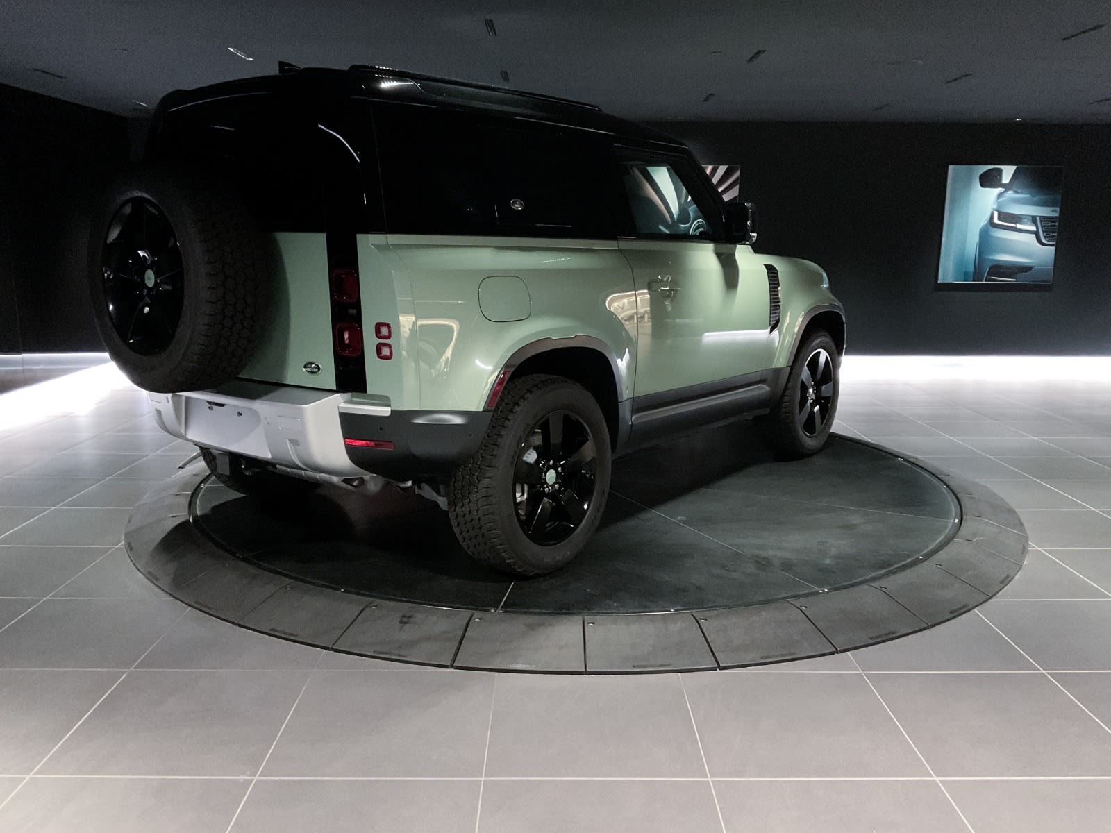 2023 Land Rover Defender 75th Edition, Vancouver, Cash