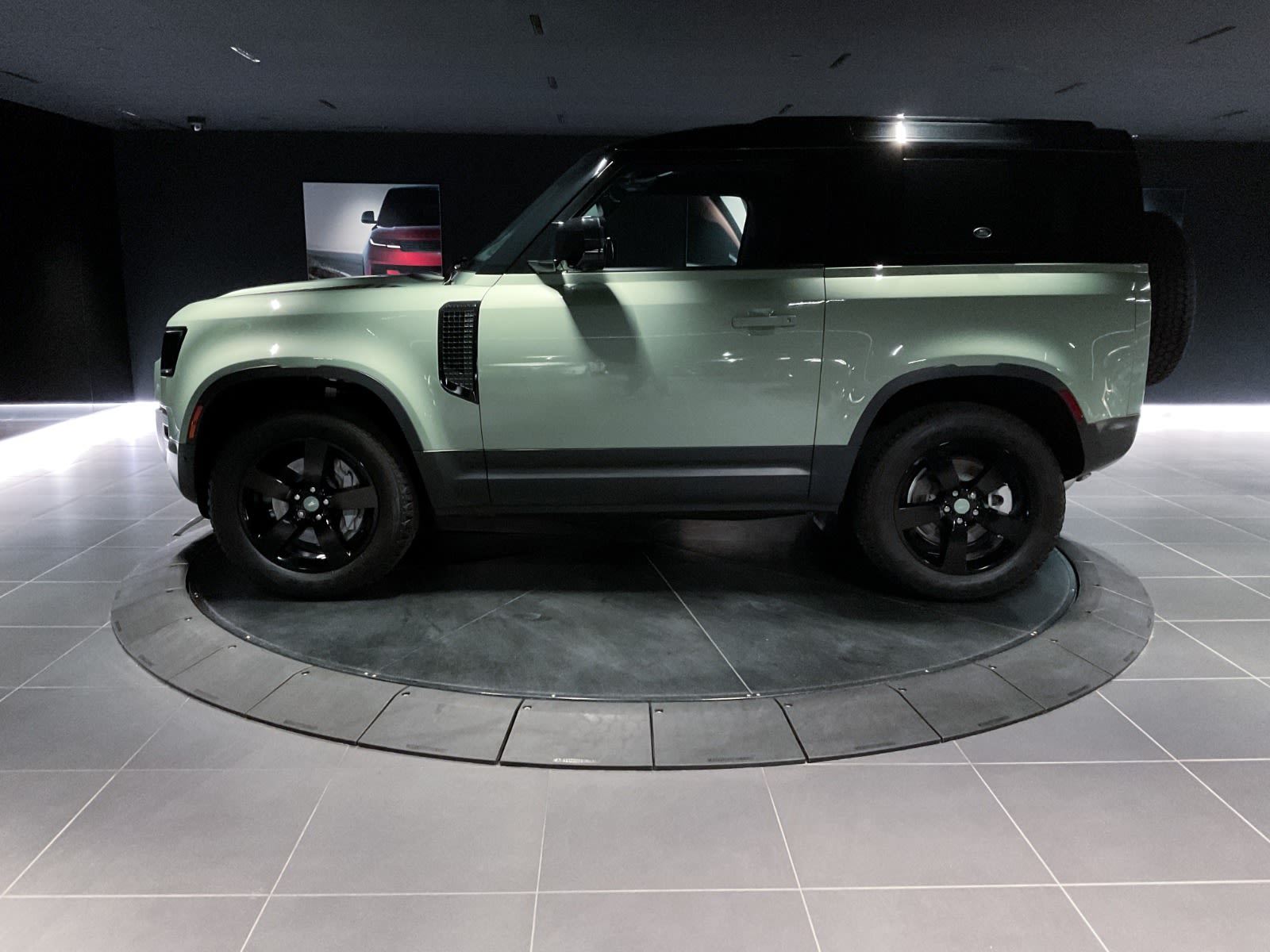 2023 Land Rover Defender 75th Edition, Vancouver, Cash