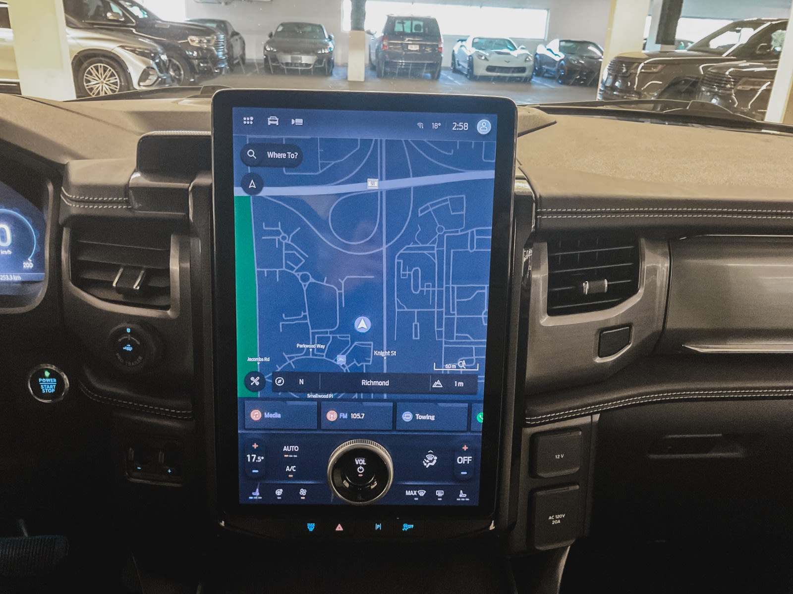 2023 Ford F-150 Lightning Platinum, Vancouver, Cash