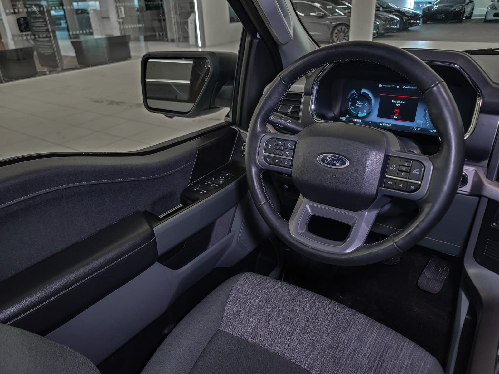 2023 Ford F-150 Lightning XLT, Vancouver, Cash