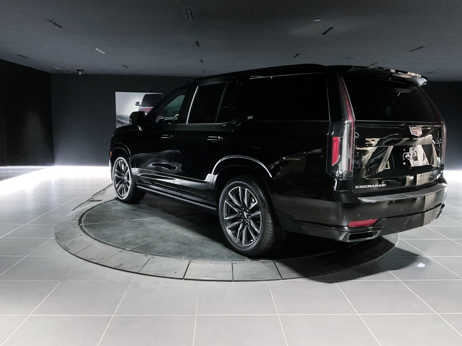 2023 Cadillac Escalade 4WD Sport, Vancouver, Cash