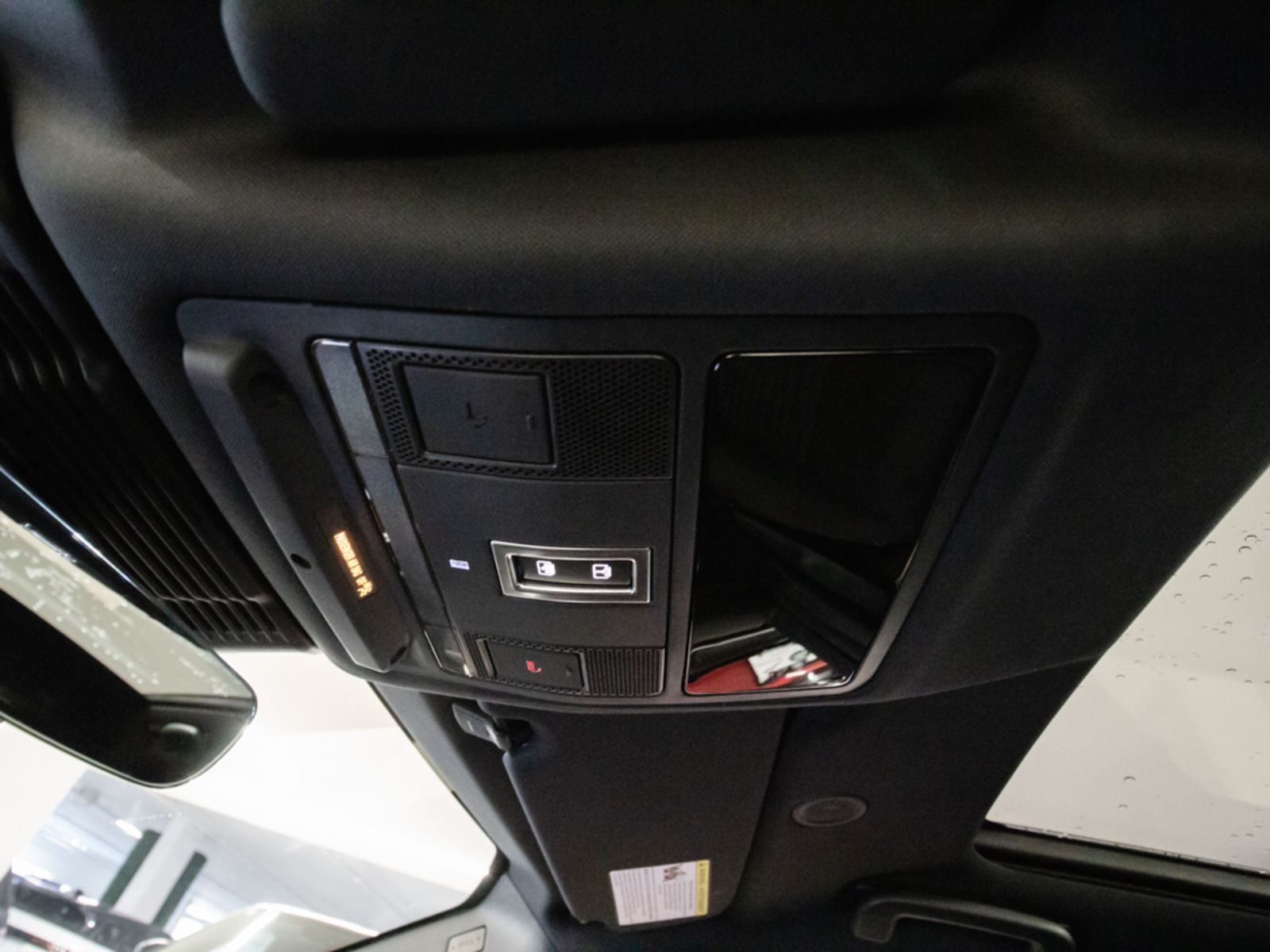 2023 Land Rover Discovery Sport R-Dynamic HSE, Vancouver, Cash