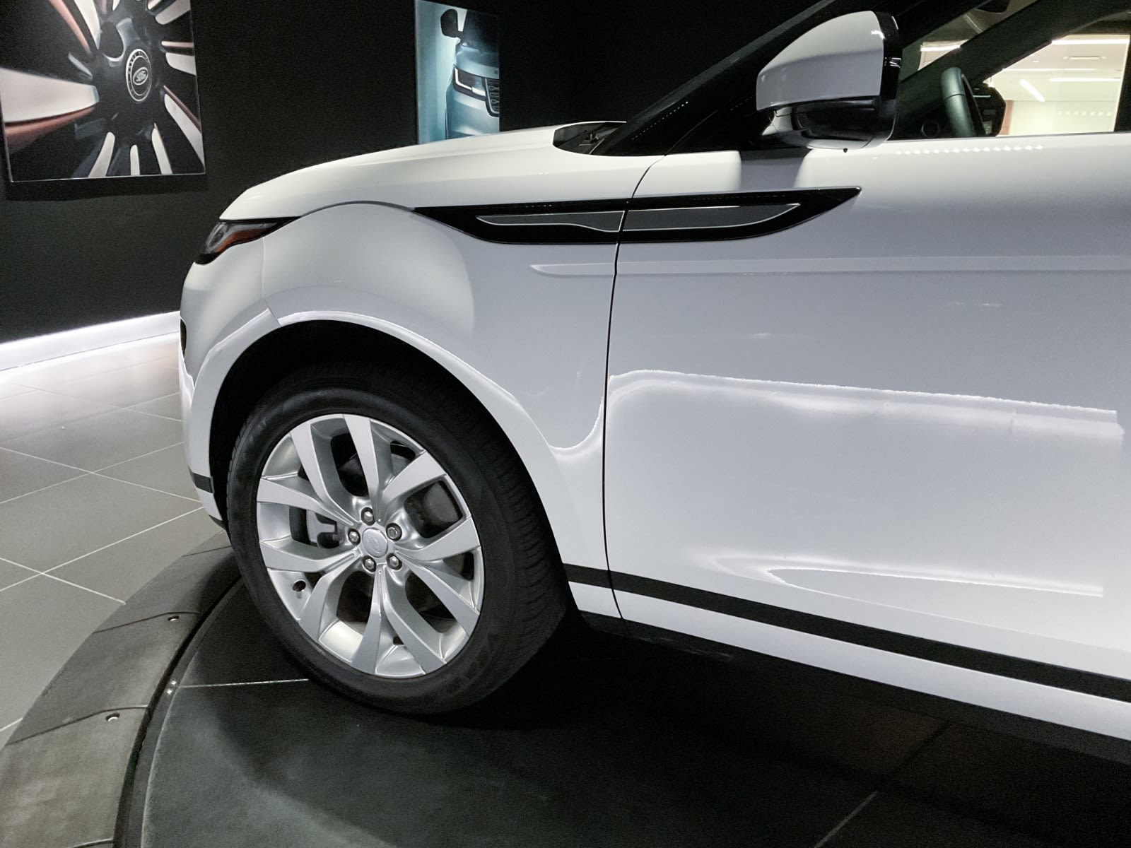 2023 Land Rover Range Rover Evoque SE, Vancouver, Cash