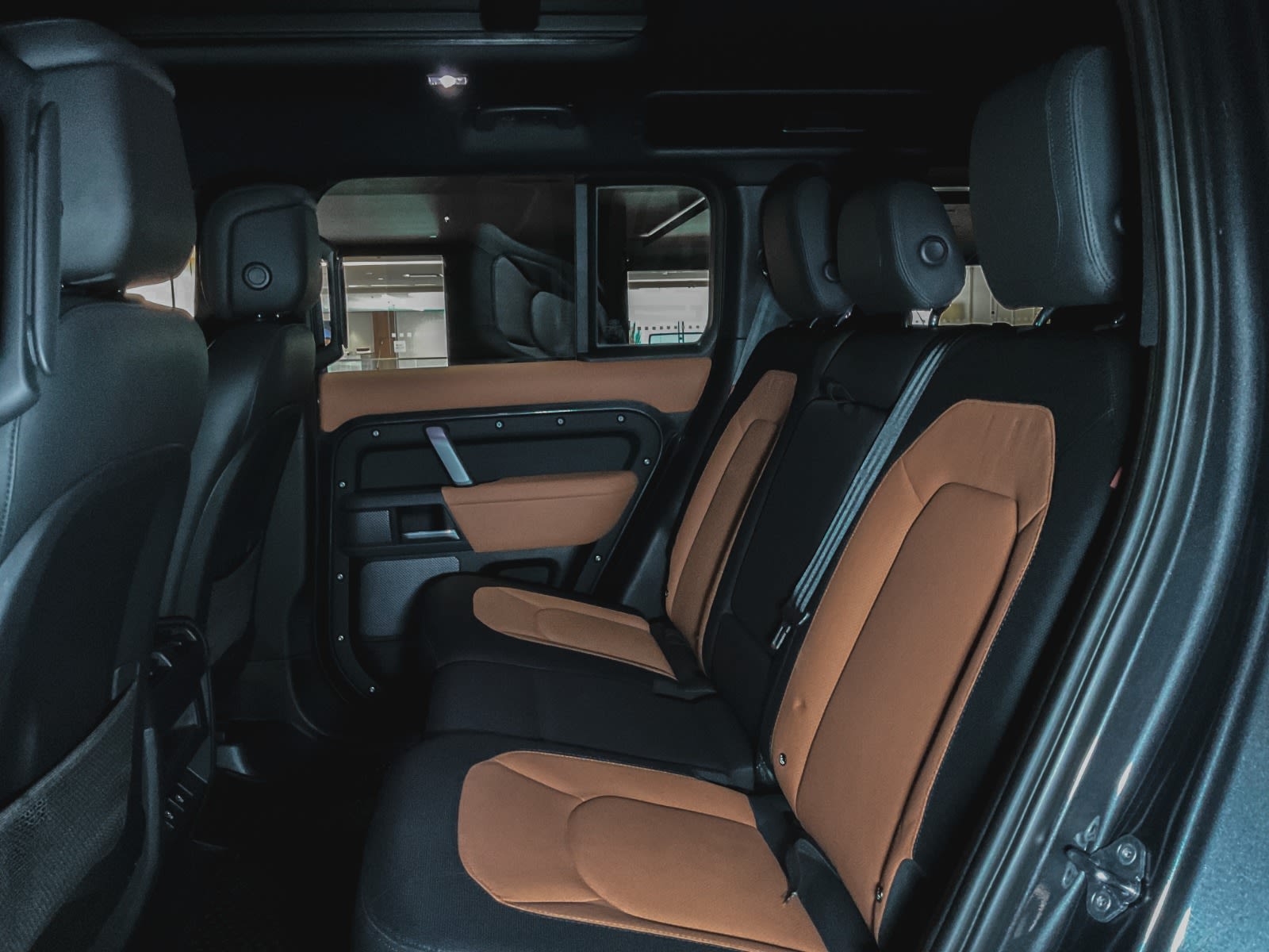 2023 Land Rover Defender X-Dynamic SE, Vancouver, Cash