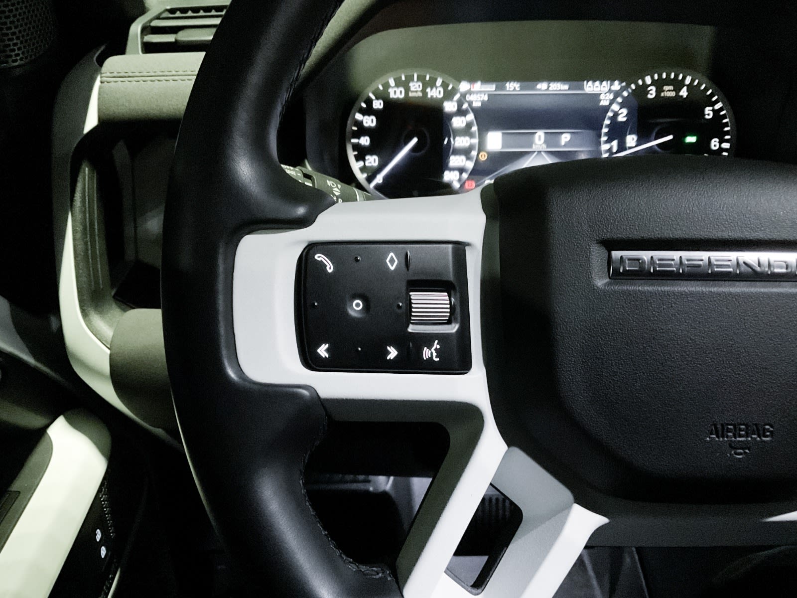 2023 Land Rover Defender X-Dynamic SE, Vancouver, Cash