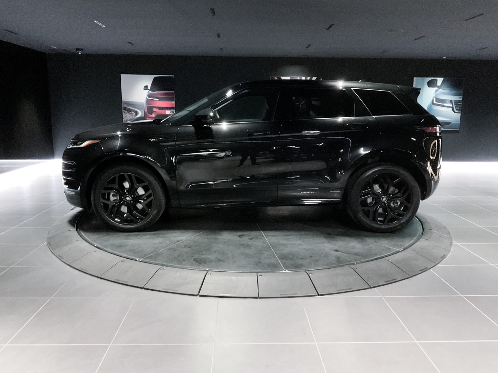 2023 Land Rover Range Rover Evoque R-Dynamic SE, Vancouver, Cash