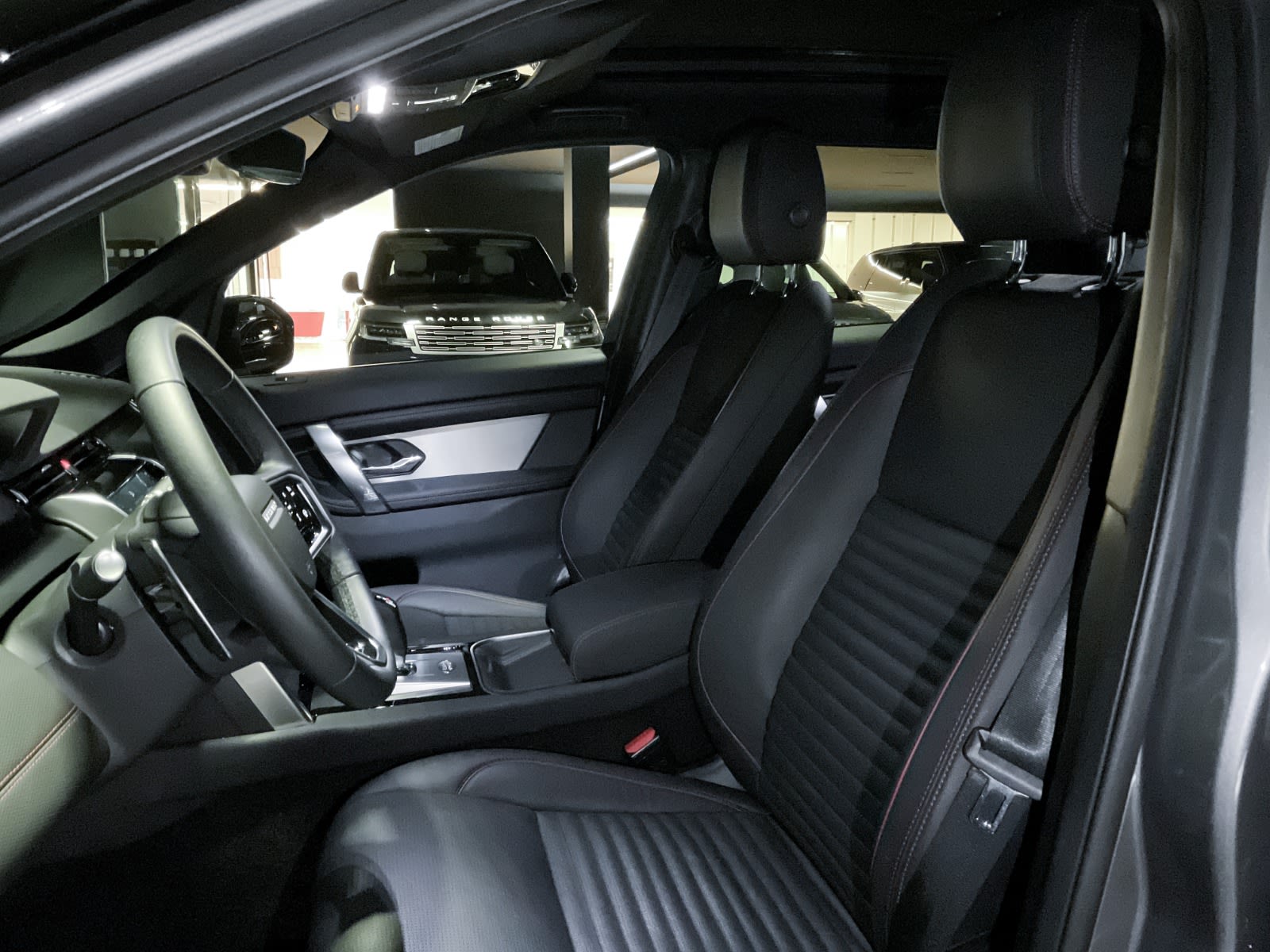 2023 Land Rover Discovery Sport R-Dynamic SE, Vancouver, Cash