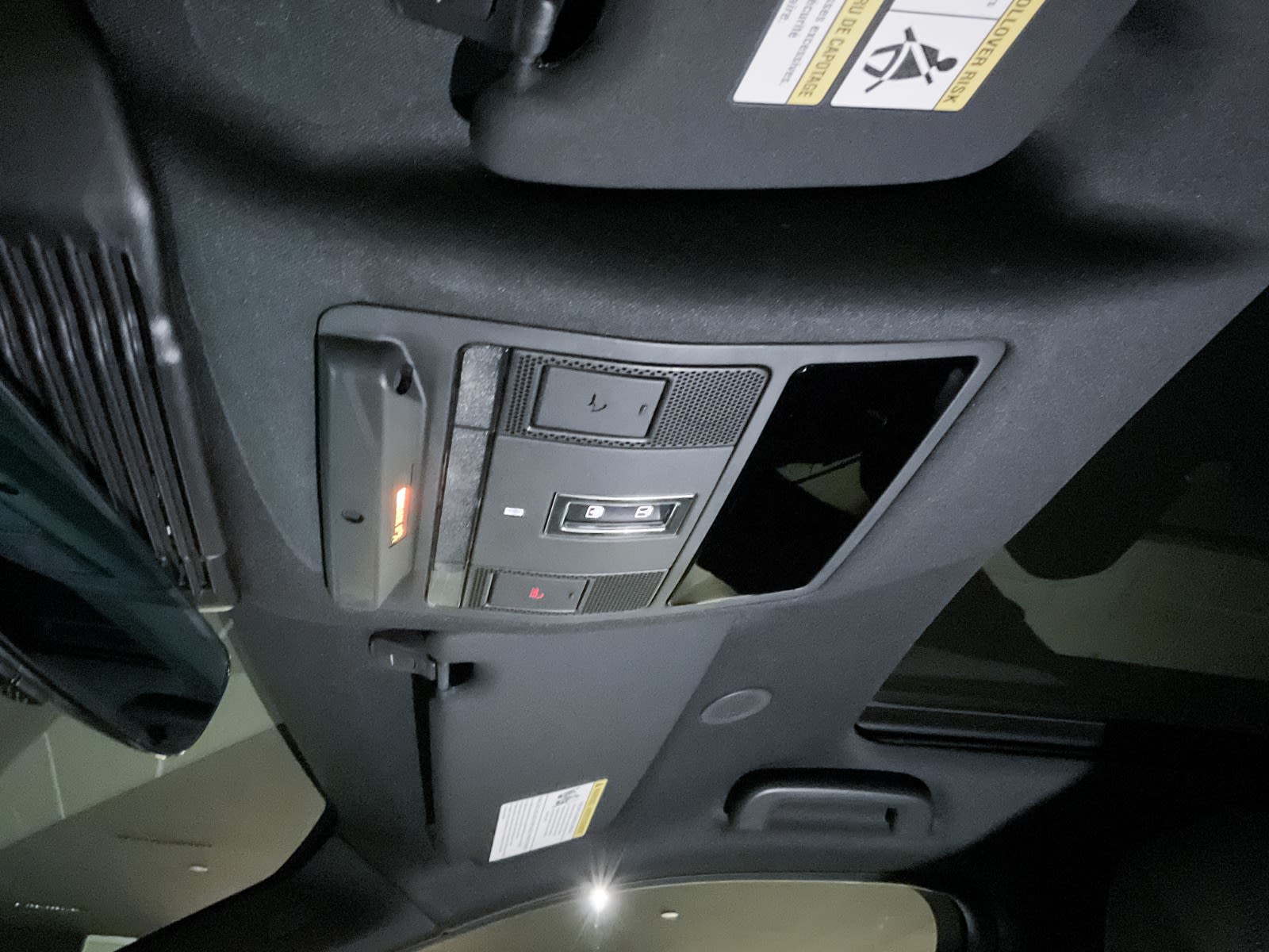 2023 Land Rover Discovery Sport R-Dynamic SE, Vancouver, Cash