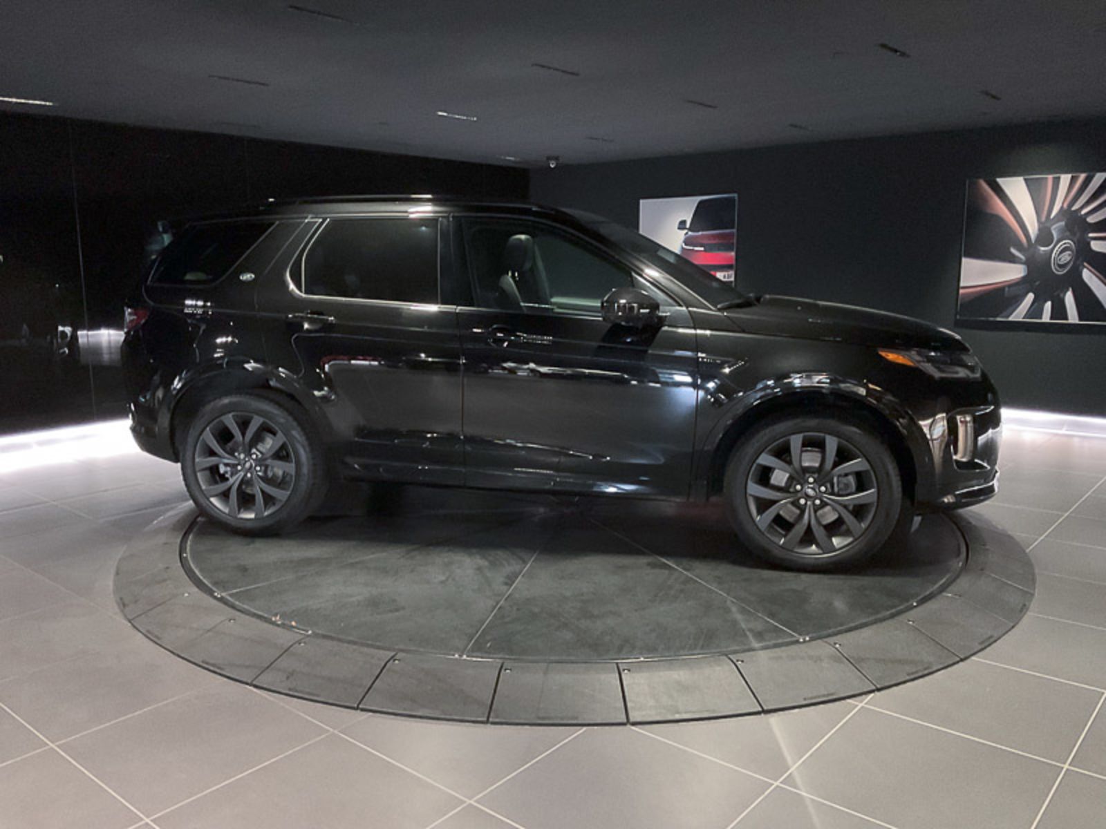 2023 Land Rover Discovery Sport R-Dynamic SE, Vancouver, Cash