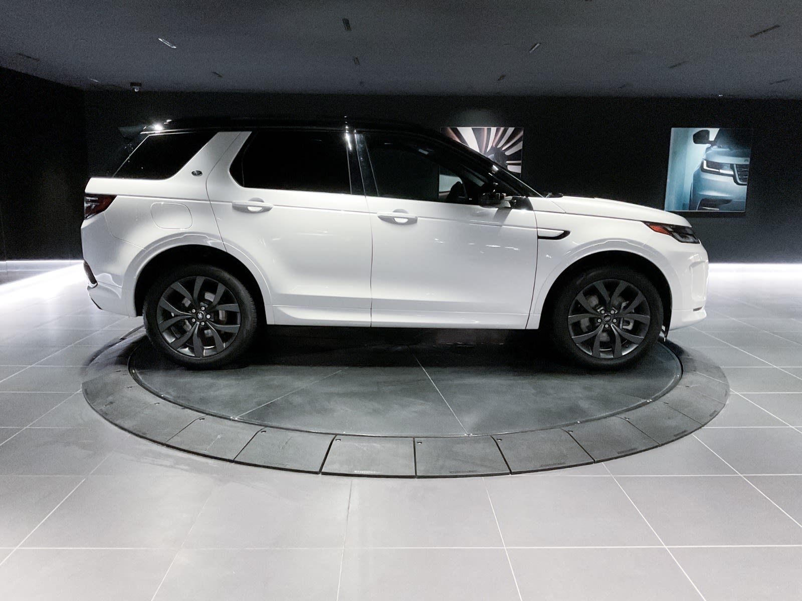 2023 Land Rover Discovery Sport R-Dynamic SE, Vancouver, Cash