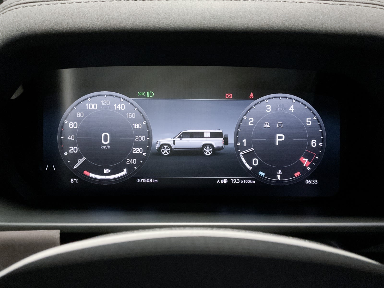 2023 Land Rover Defender SE, Vancouver, Cash