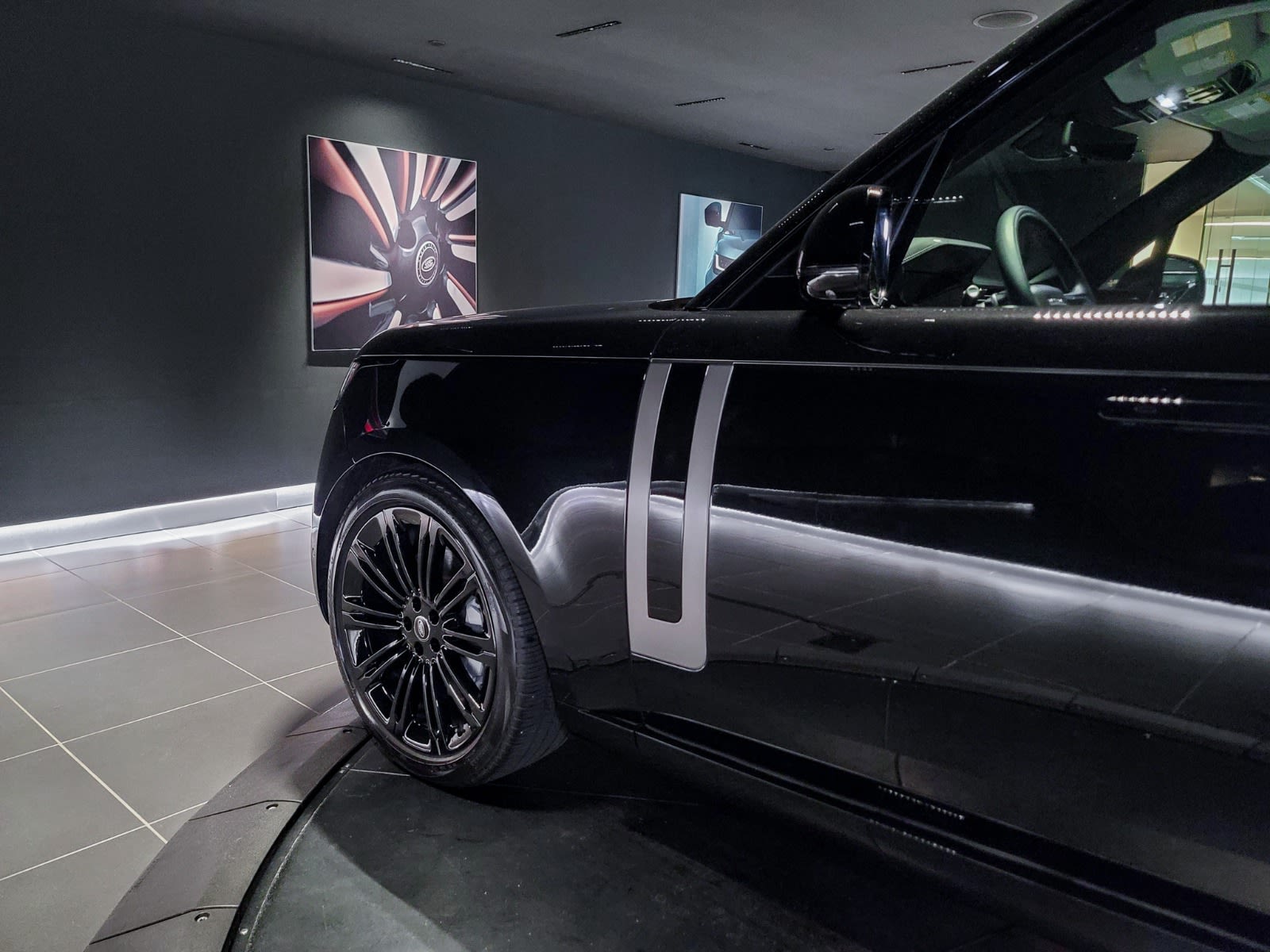 2023 Land Rover Range Rover SE, Vancouver, Cash