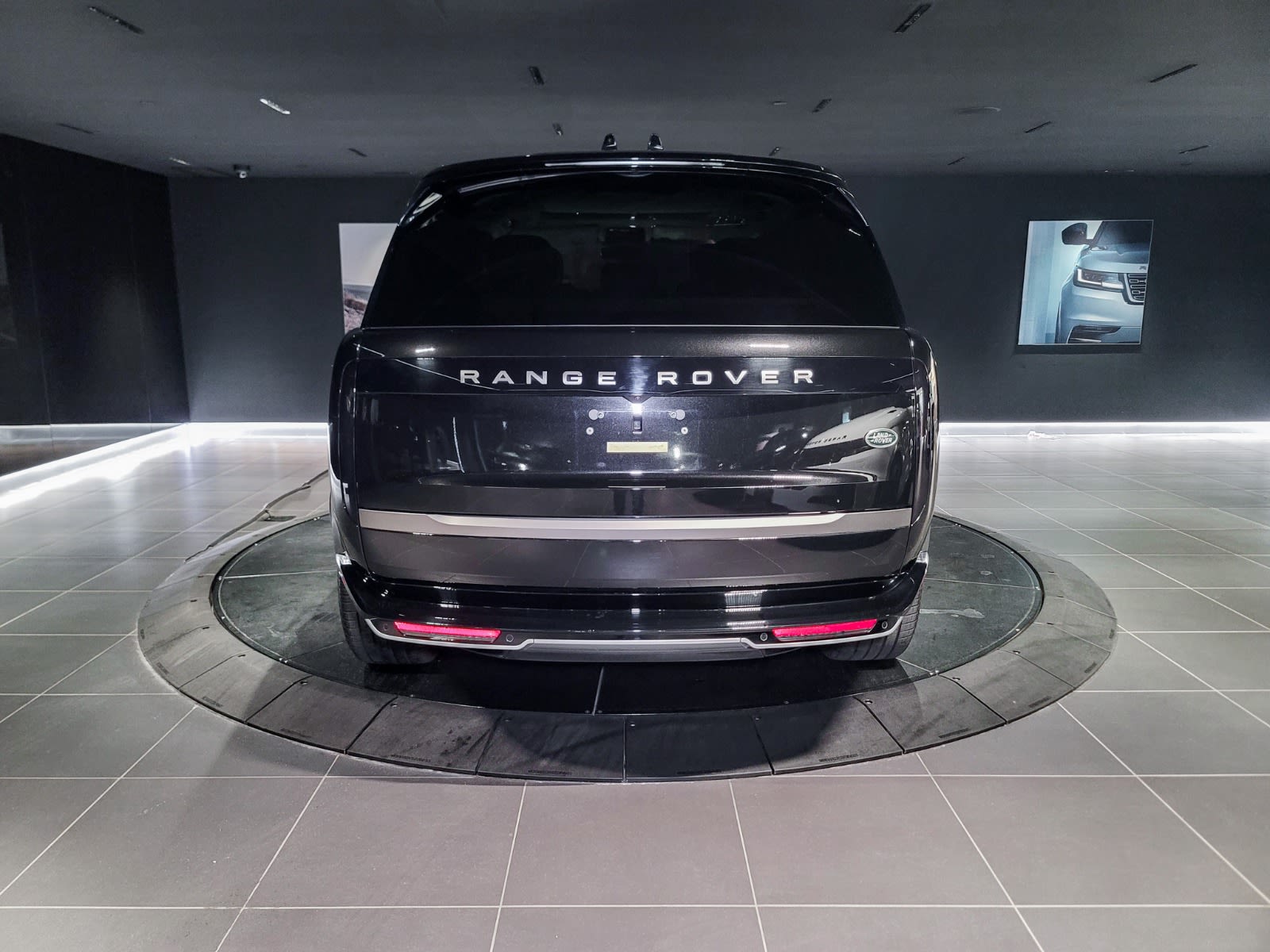 2023 Land Rover Range Rover SE, Vancouver, Cash
