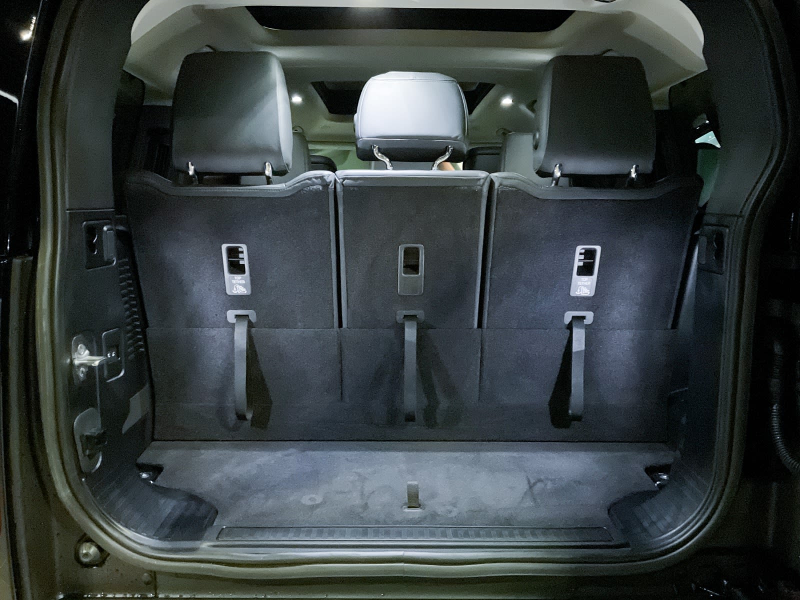 2023 Land Rover Defender First Edition, Vancouver, Cash