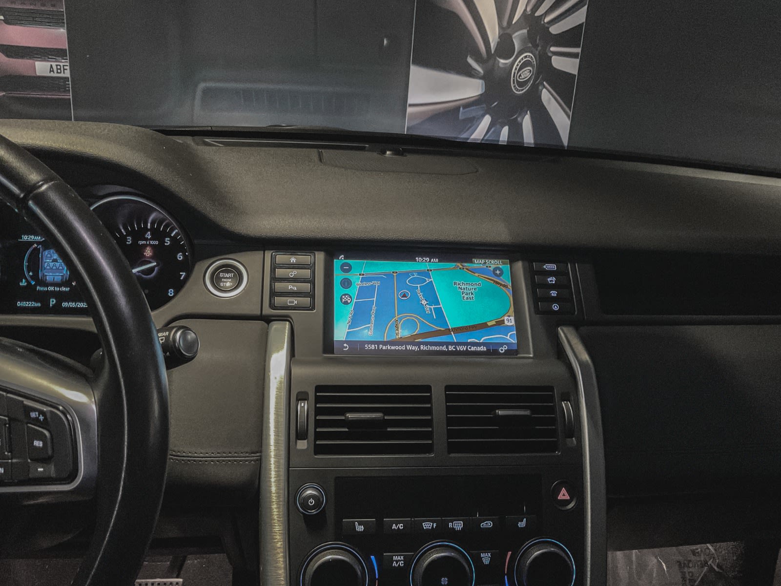 2018 Land Rover Discovery Sport SE, Vancouver, Cash