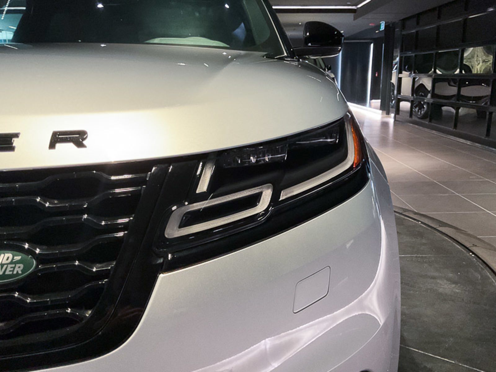 2023 Land Rover Range Rover Velar R-Dynamic S, Vancouver, Cash