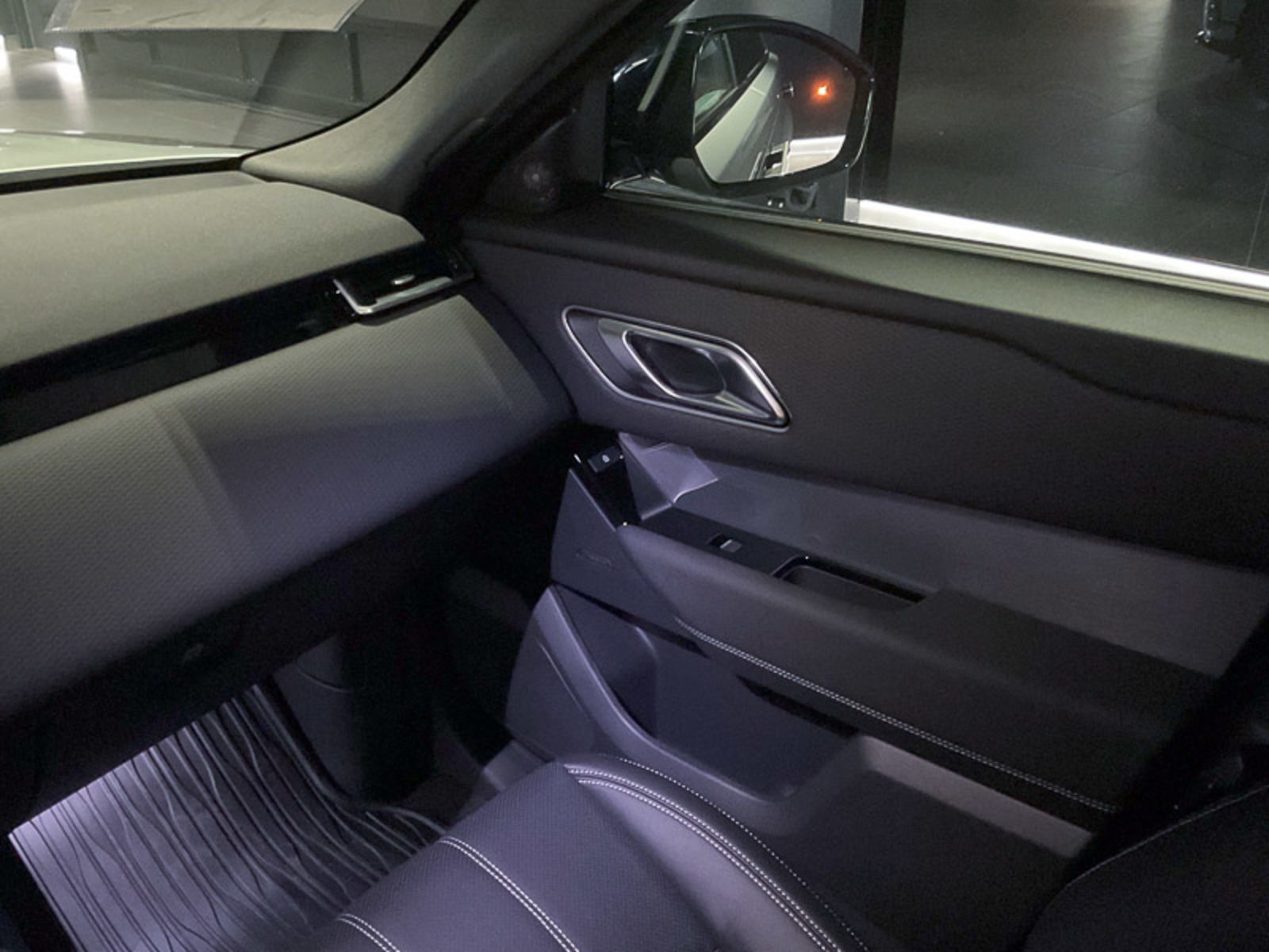 2023 Land Rover Range Rover Velar R-Dynamic S, Vancouver, Cash