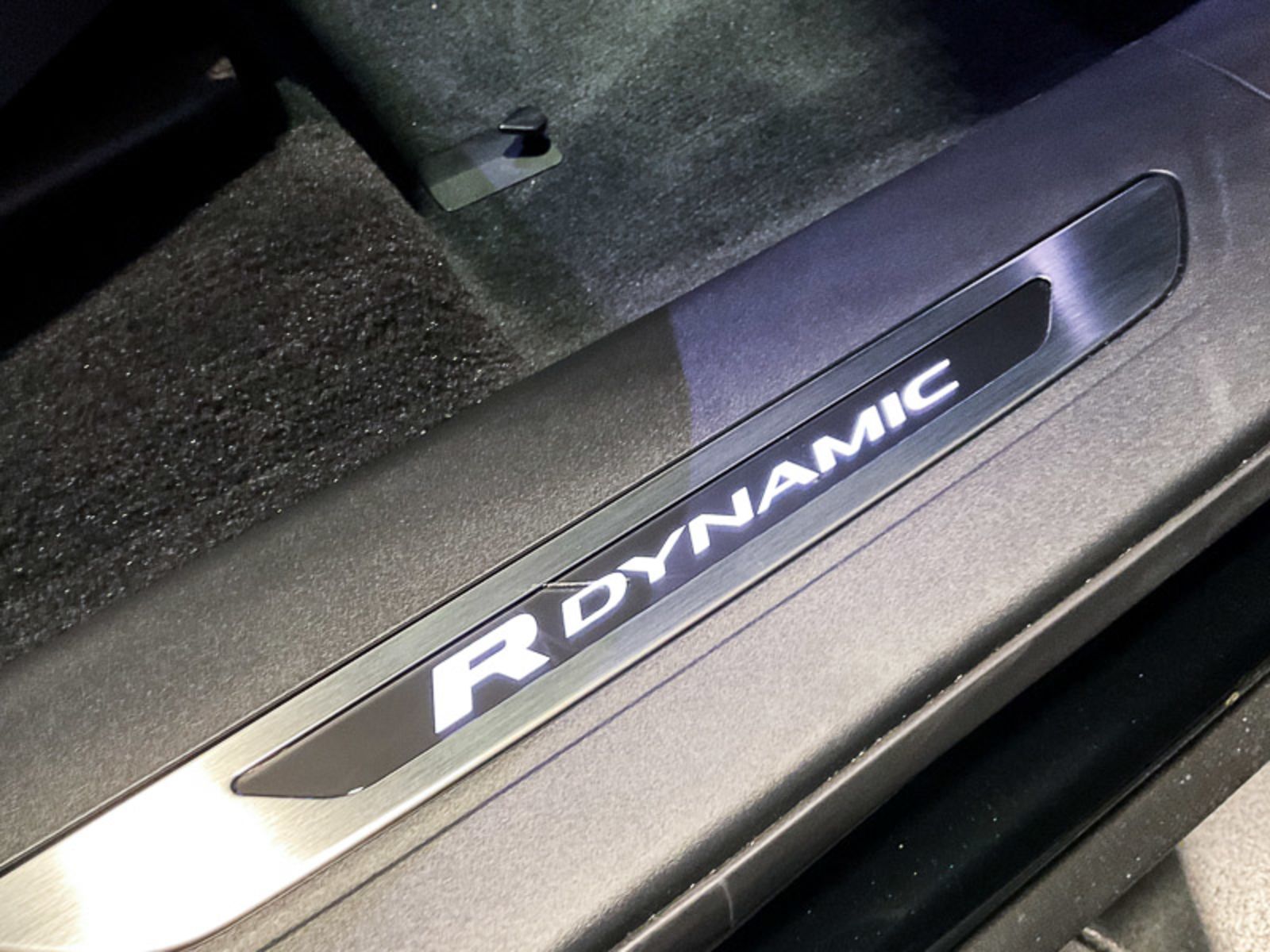 2023 Land Rover Range Rover Velar R-Dynamic S, Vancouver, Cash