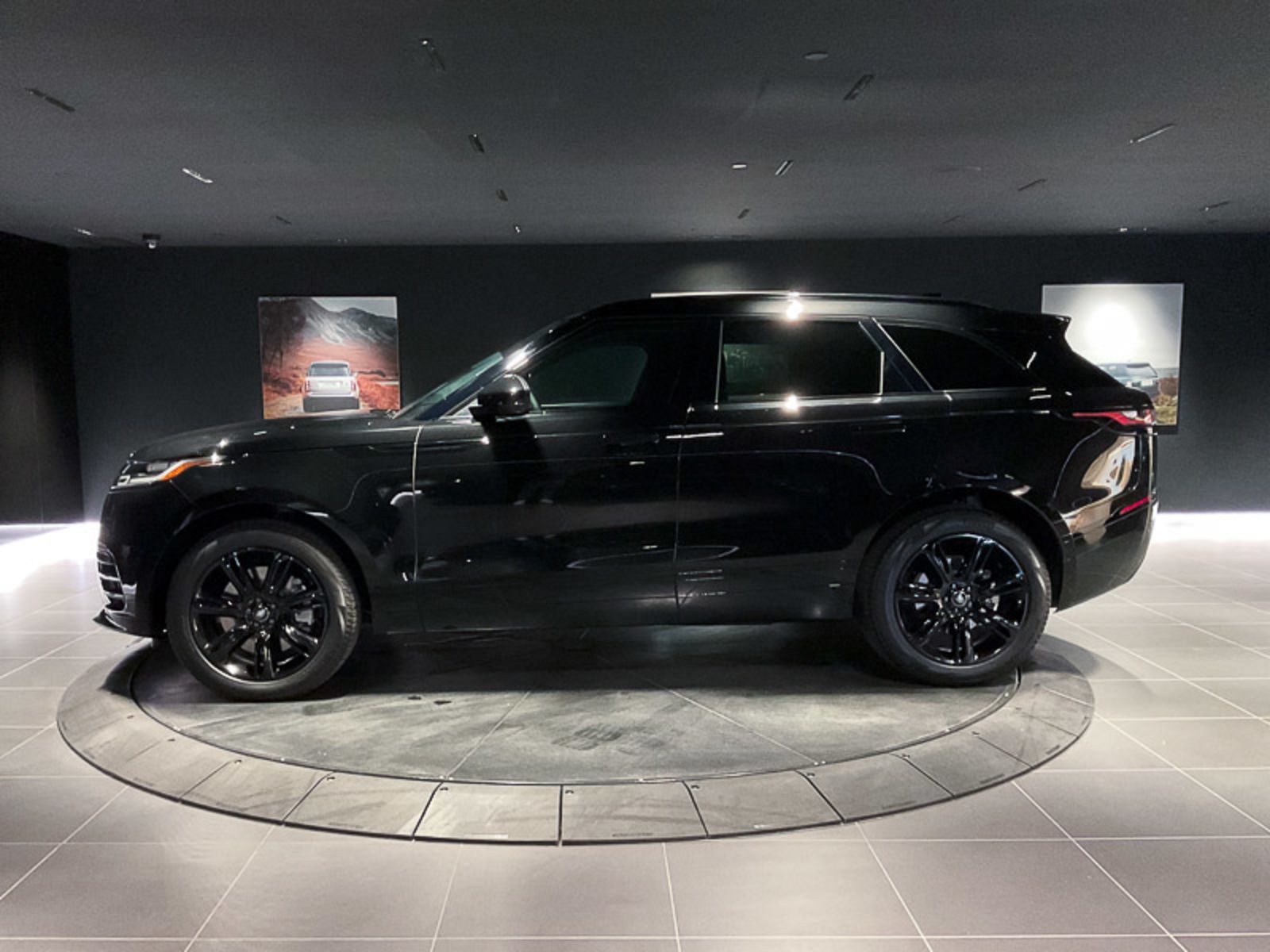 2023 Land Rover Range Rover Velar R-Dynamic S, Vancouver, Cash