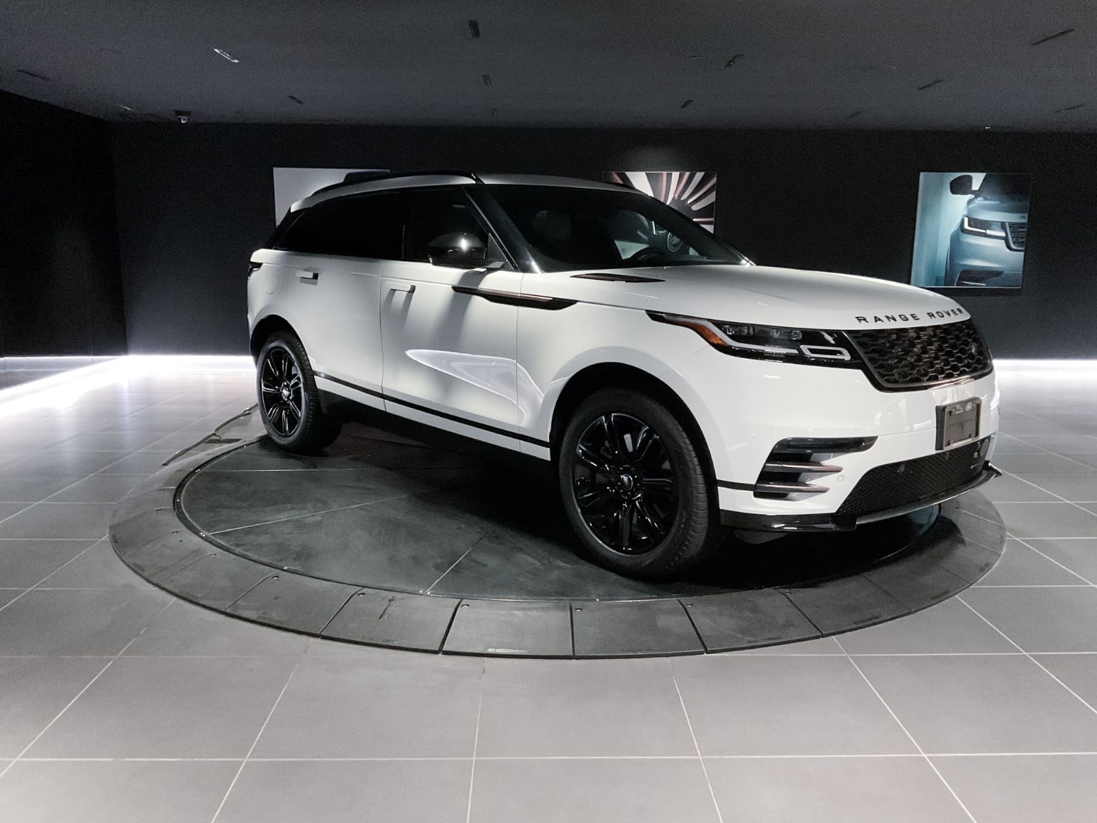 2023 Land Rover Range Rover Velar R-Dynamic S, Vancouver, Cash