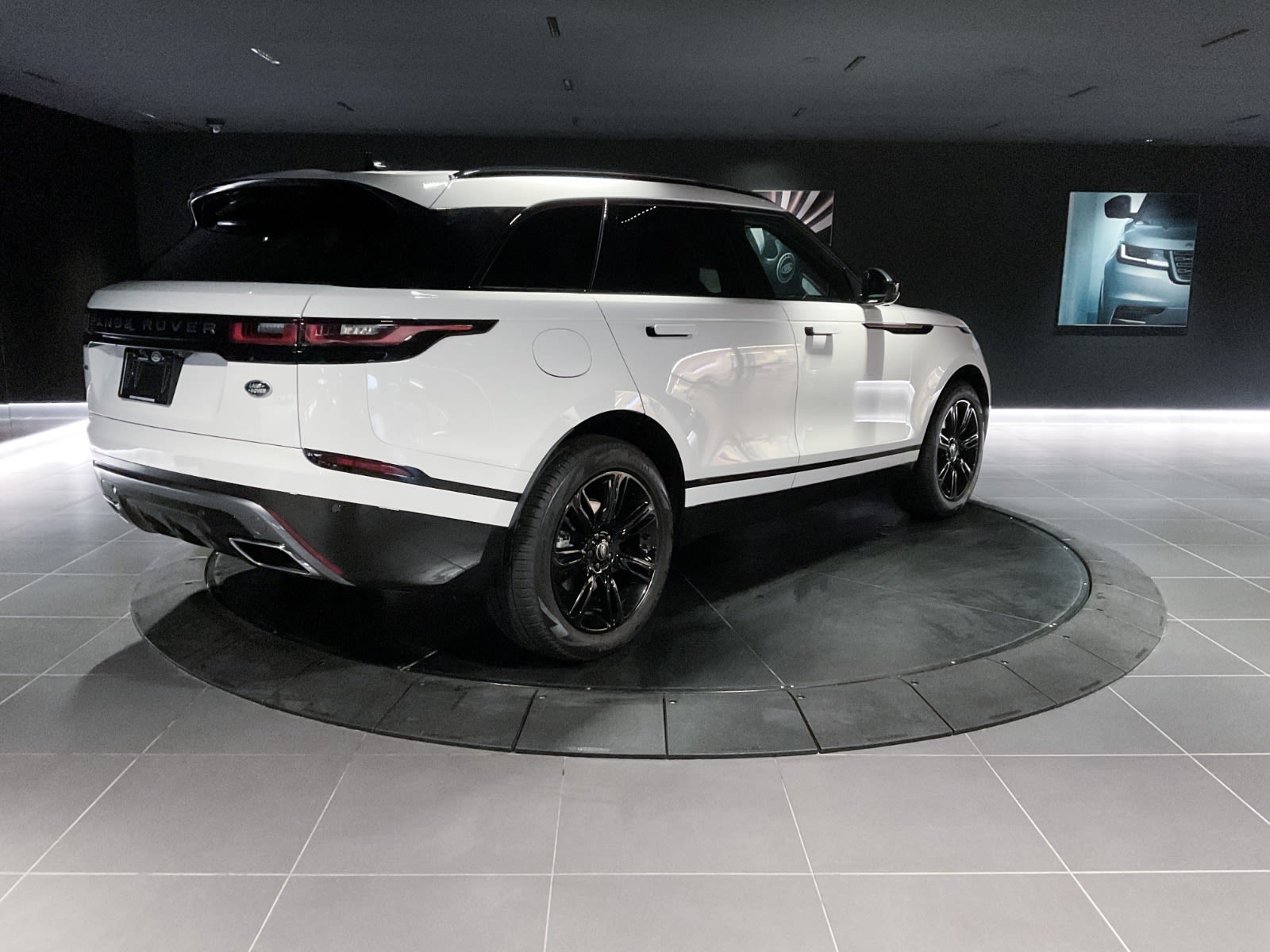 2023 Land Rover Range Rover Velar R-Dynamic S, Vancouver, Cash