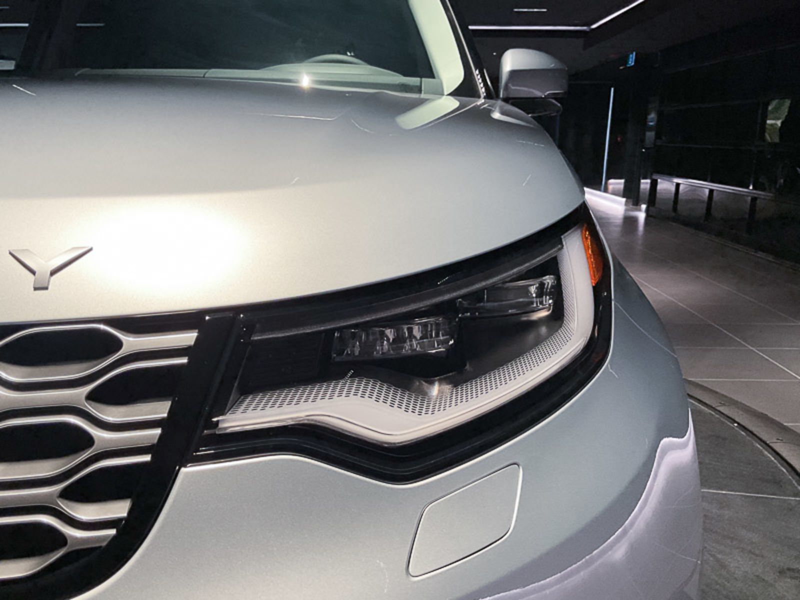 2023 Land Rover Discovery S, Vancouver, Cash