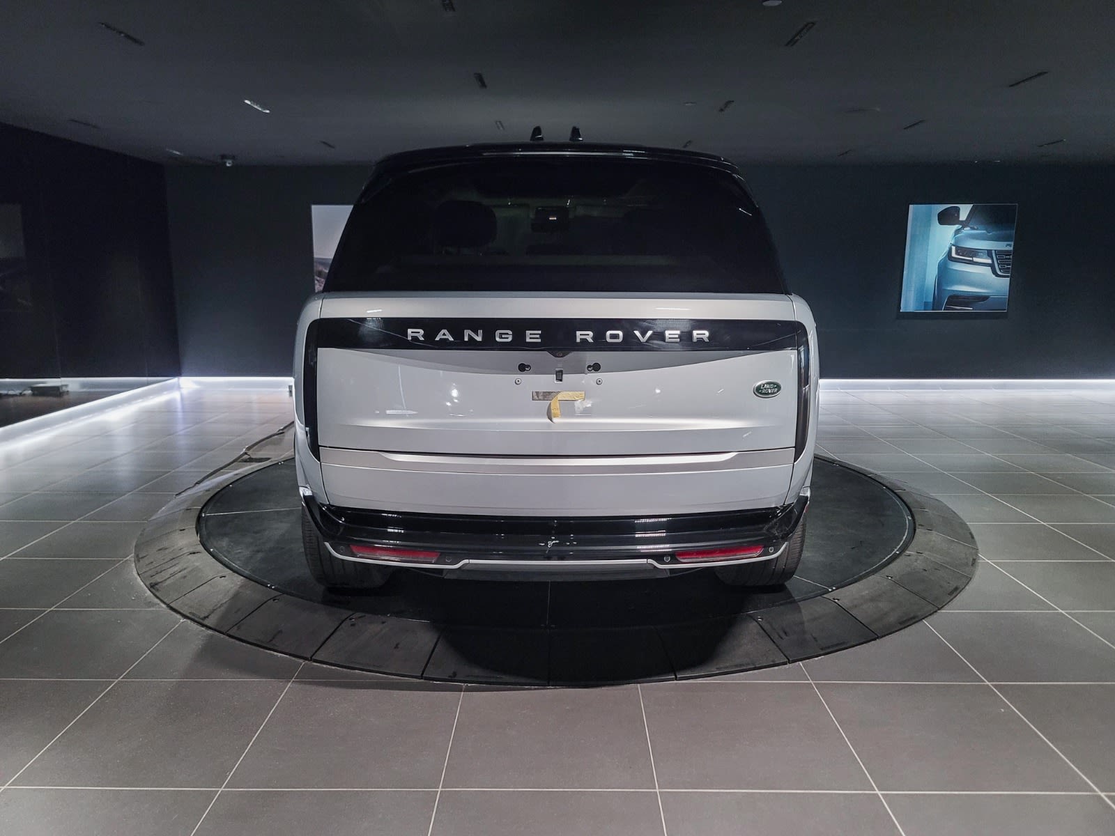 2023 Land Rover Range Rover Autobiography, Vancouver, Cash
