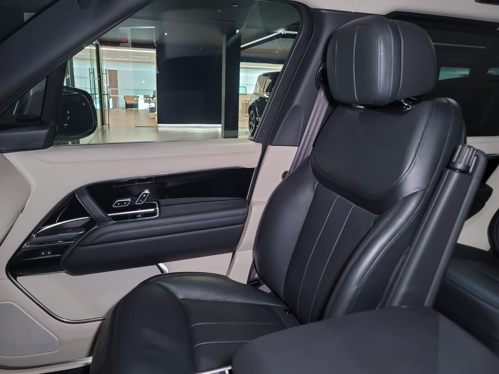 2023 Land Rover Range Rover Autobiography, Vancouver, Cash