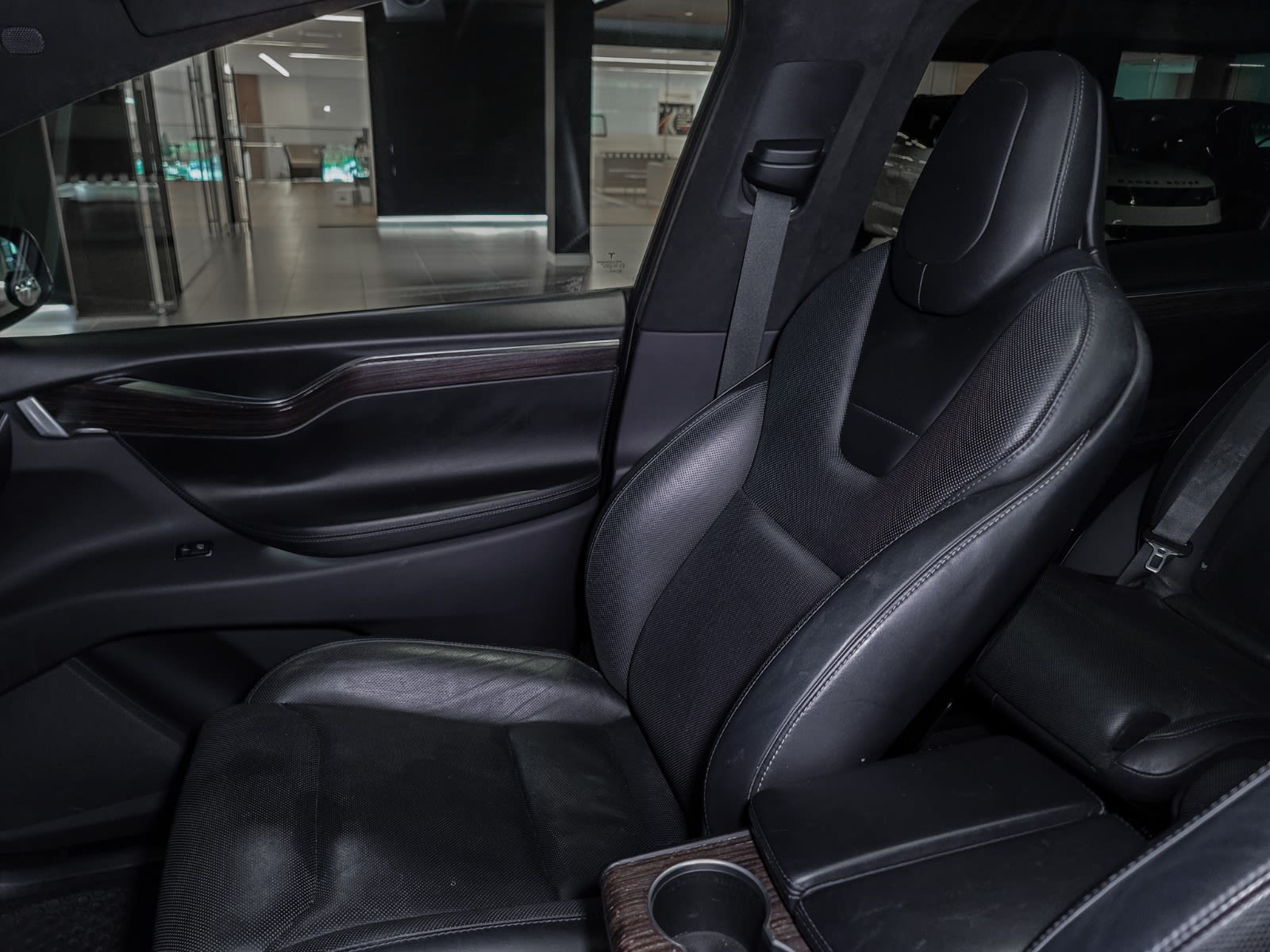 2016 Tesla Model X 90D, Vancouver, Cash
