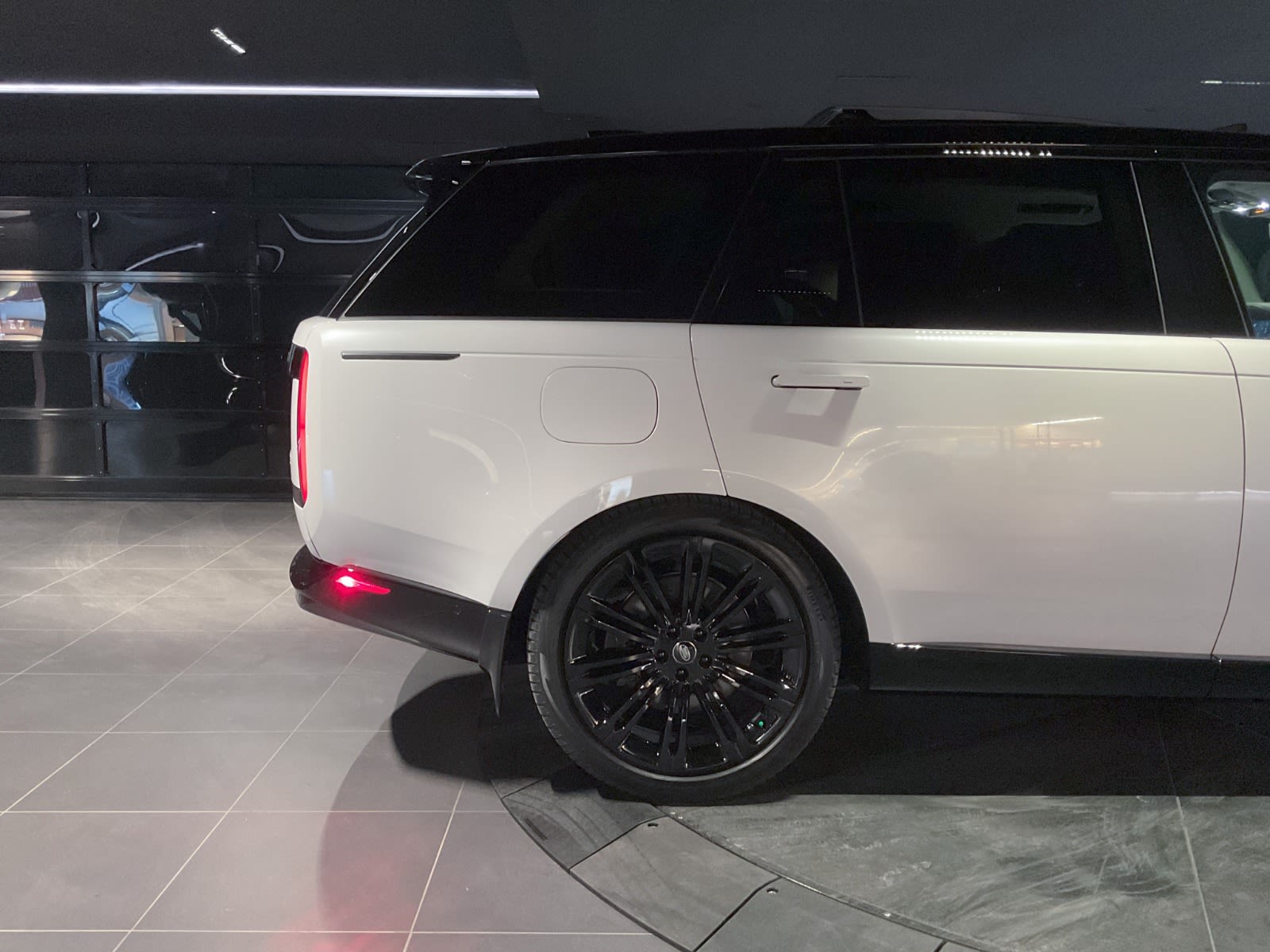 2024 Land Rover Range Rover Autobiography, Vancouver, Cash