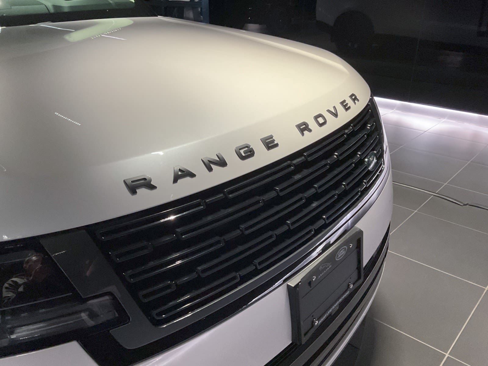 2024 Land Rover Range Rover Autobiography, Vancouver, Cash