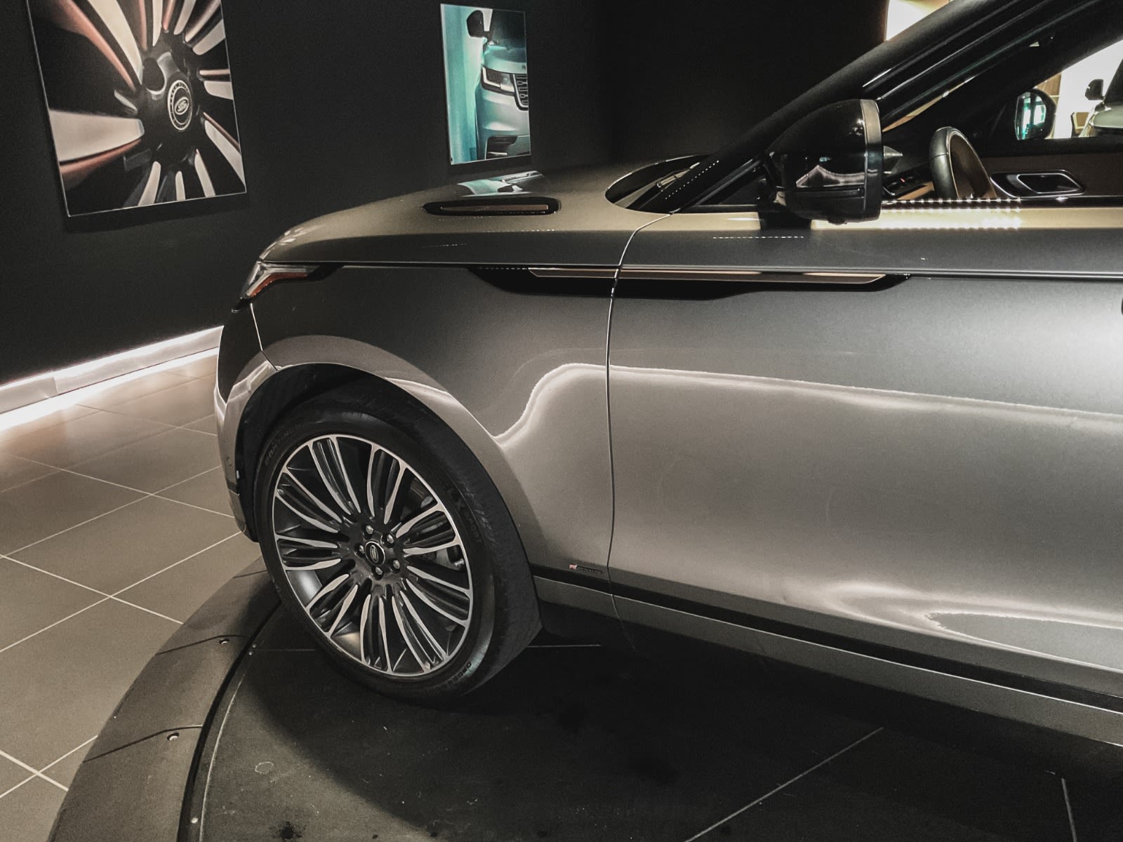 2019 Land Rover Range Rover Velar R-Dynamic SE, Vancouver, Cash