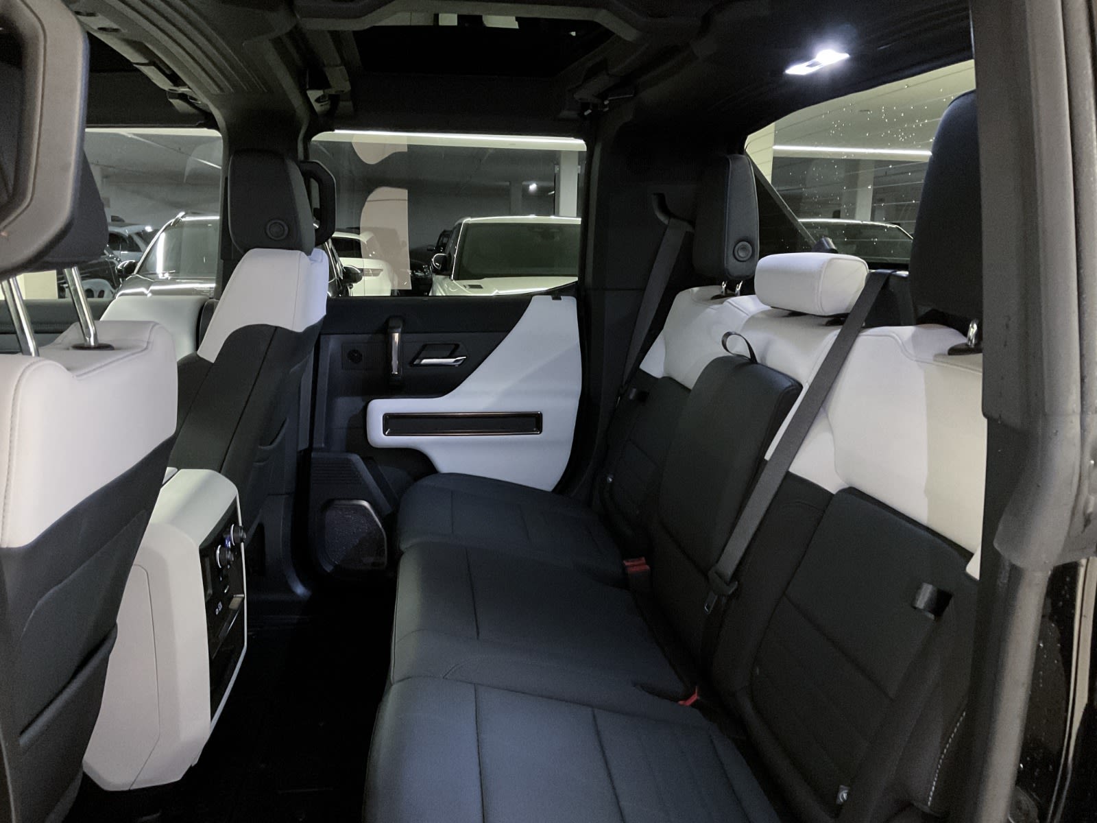2024 GMC HUMMER EV Pickup 2X, Vancouver, Cash