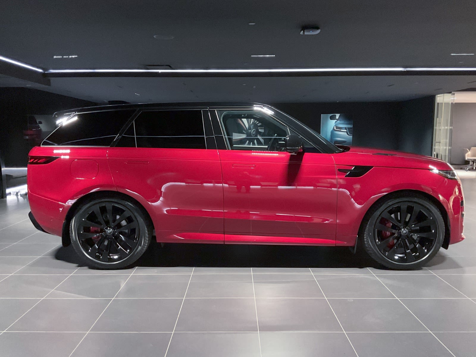 2024 Land Rover Range Rover Sport Dynamic SE, Vancouver, Cash