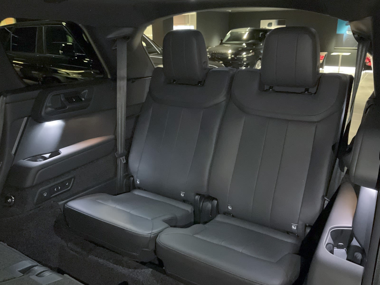 2024 Land Rover Range Rover SE, Vancouver, Cash