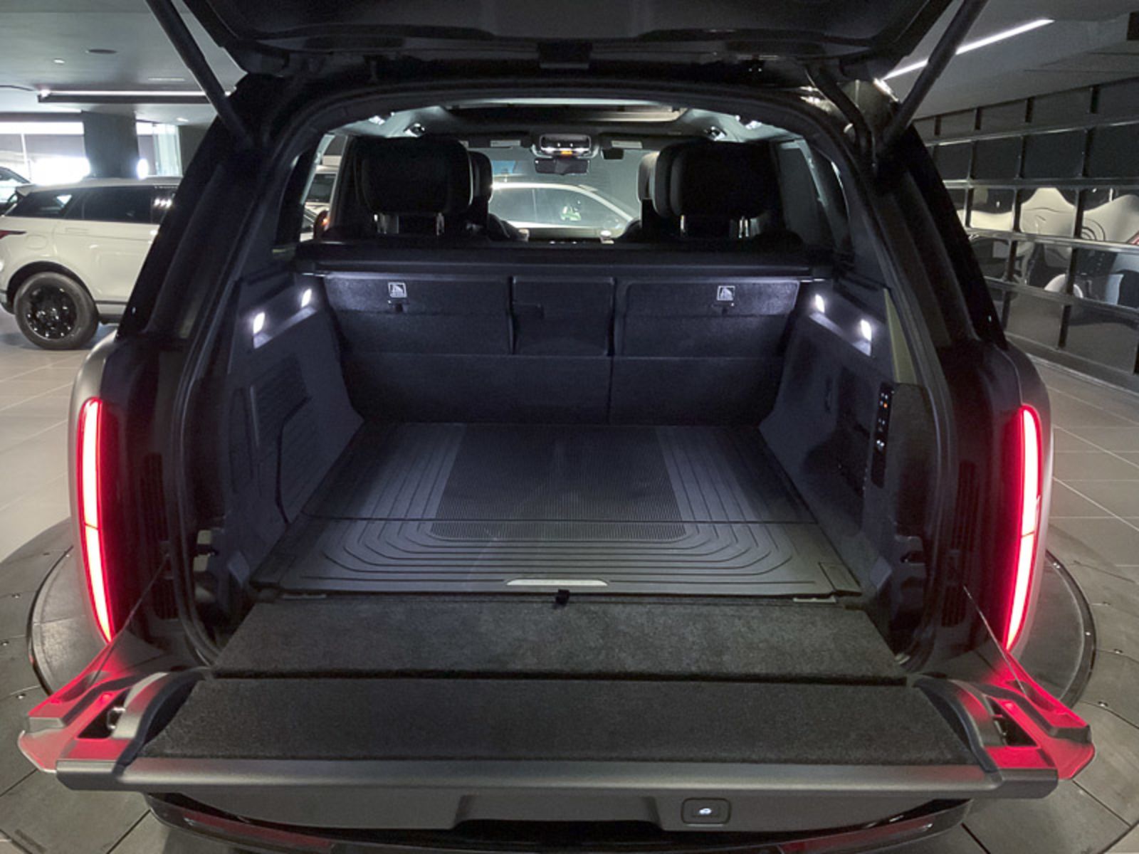 2024 Land Rover Range Rover SV, Vancouver, Cash