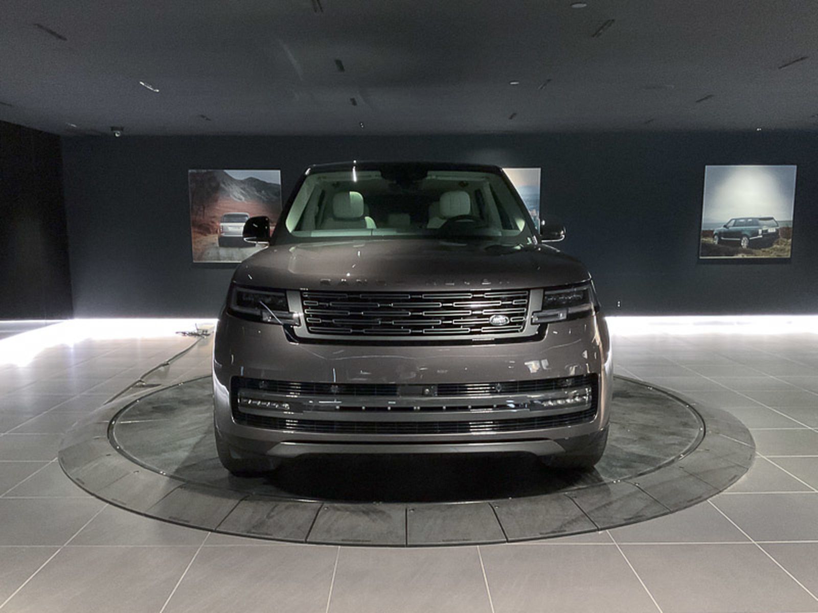 2024 Land Rover Range Rover SE, Vancouver, Cash