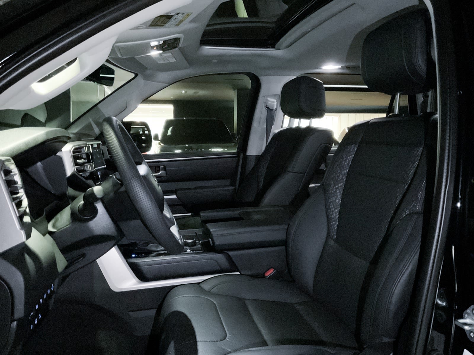 2024 Toyota Sequoia TRD Off Road, Vancouver, Cash