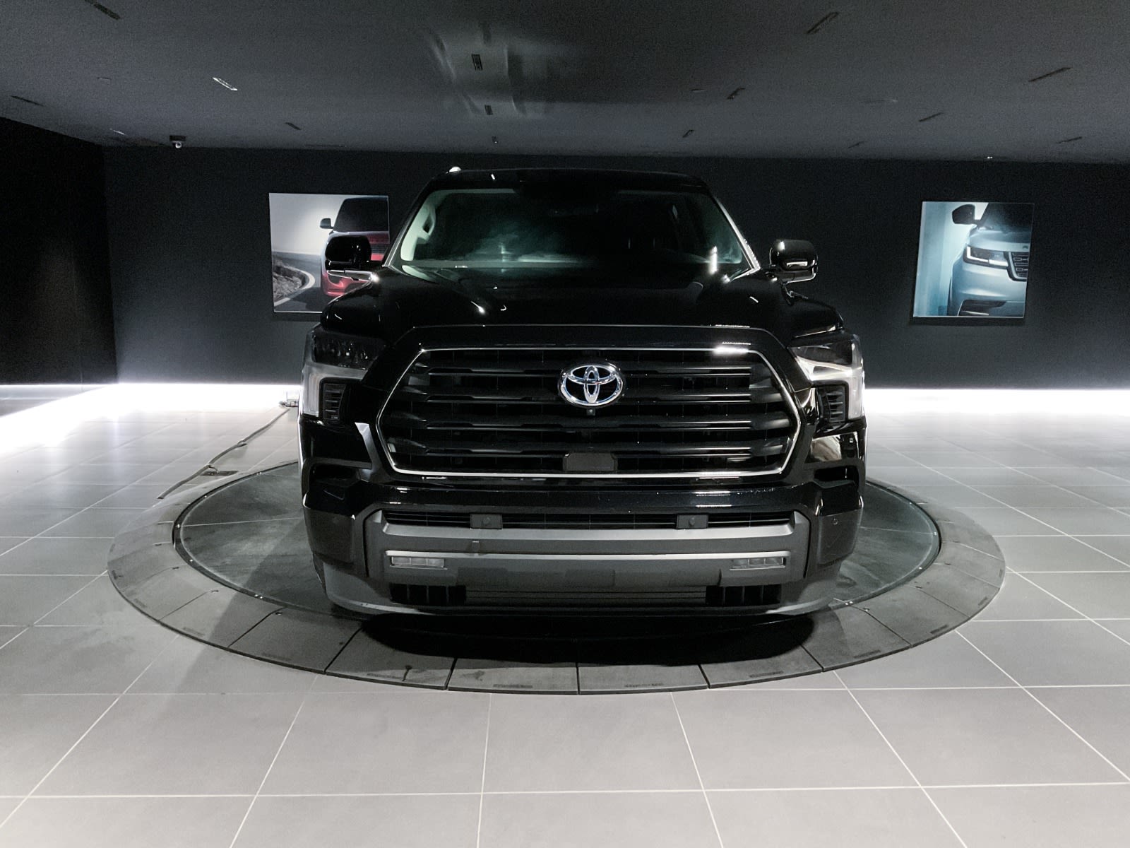 2024 Toyota Sequoia TRD Off Road, Vancouver, Cash