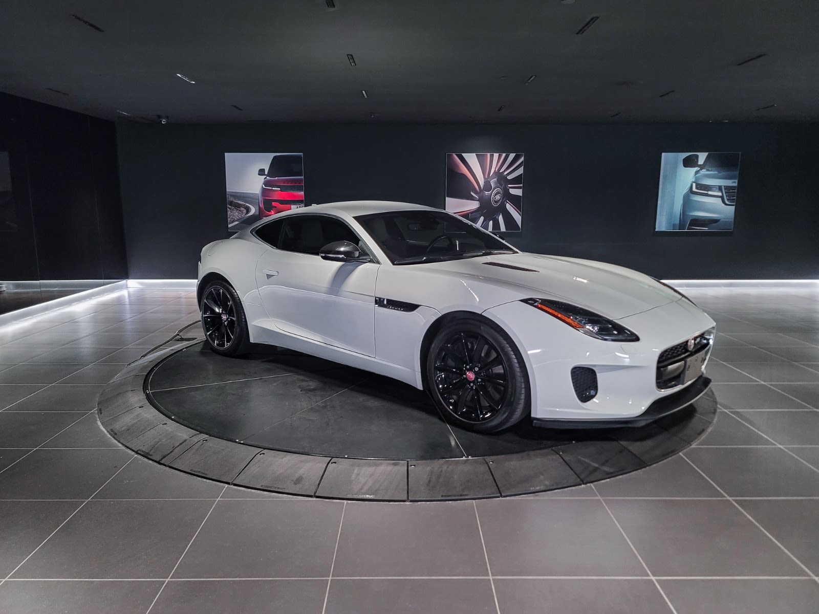2019 Jaguar F-TYPE 380HP, Vancouver, Cash