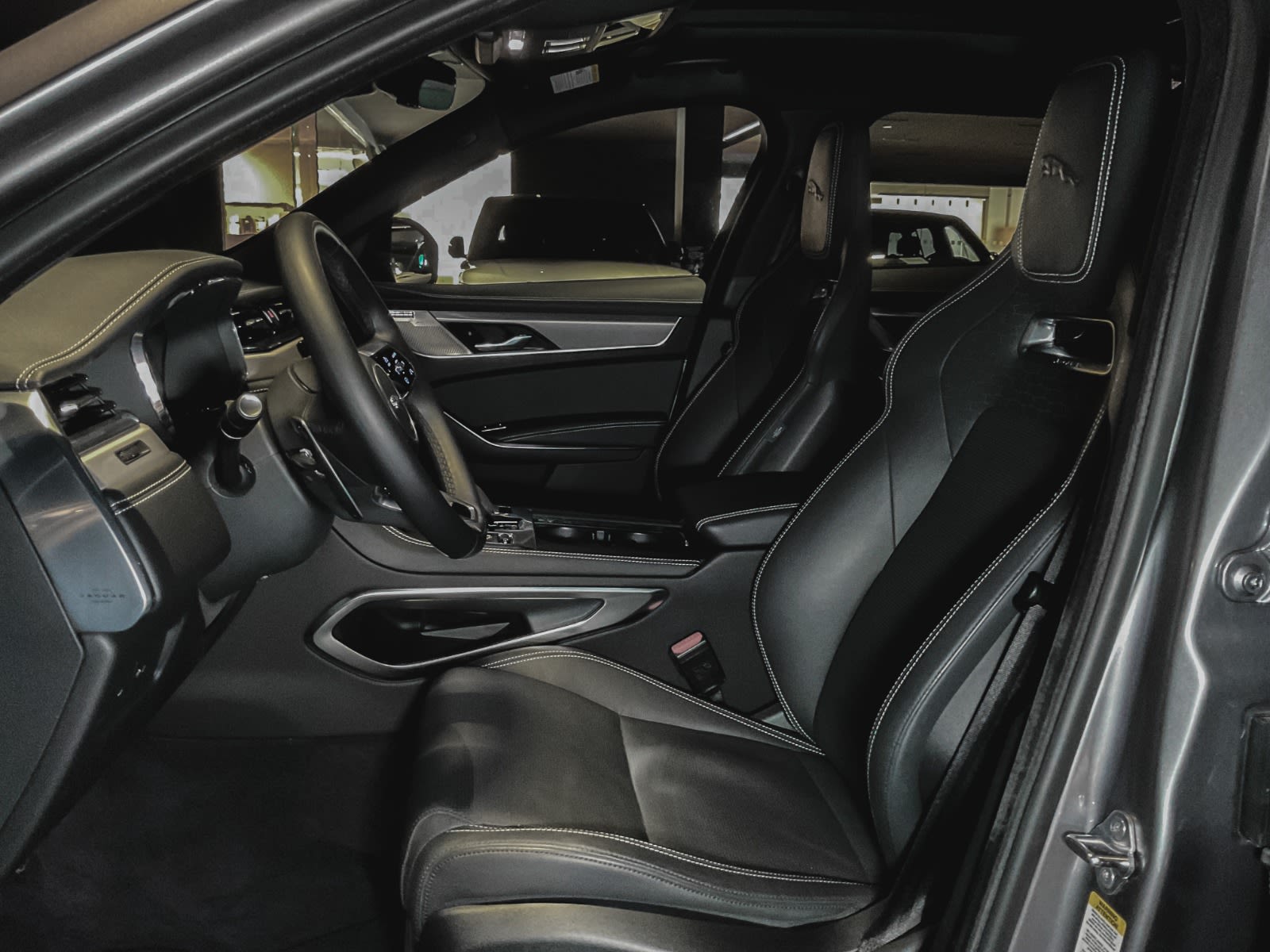 2024 Jaguar F-PACE R-Dynamic S, Vancouver, Cash