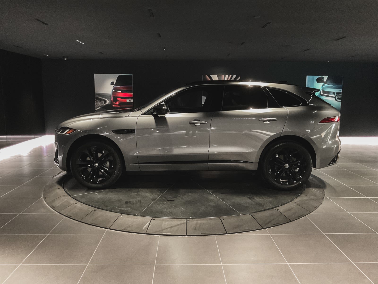 2024 Jaguar F-PACE R-Dynamic S, Vancouver, Cash