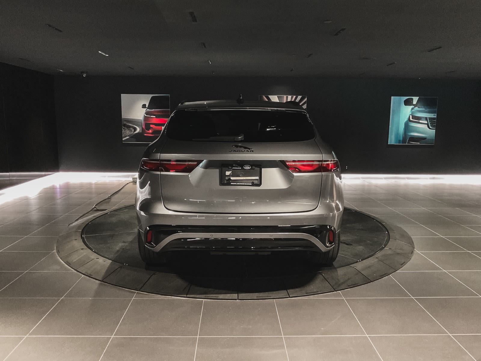 2024 Jaguar F-PACE R-Dynamic S, Vancouver, Cash