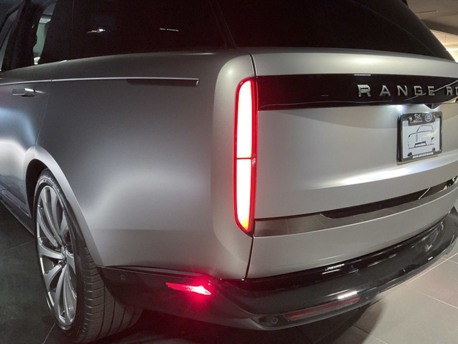 2024 Land Rover Range Rover SV, Vancouver, Cash