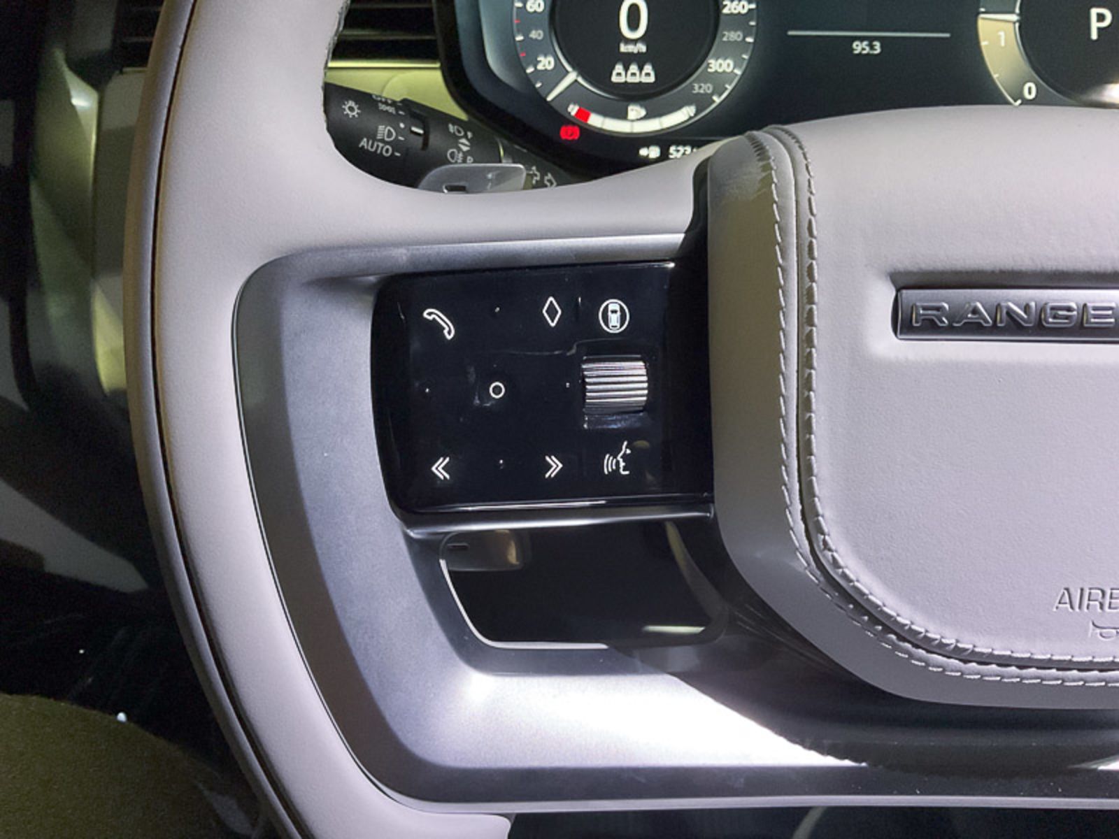 2024 Land Rover Range Rover SV, Vancouver, Cash