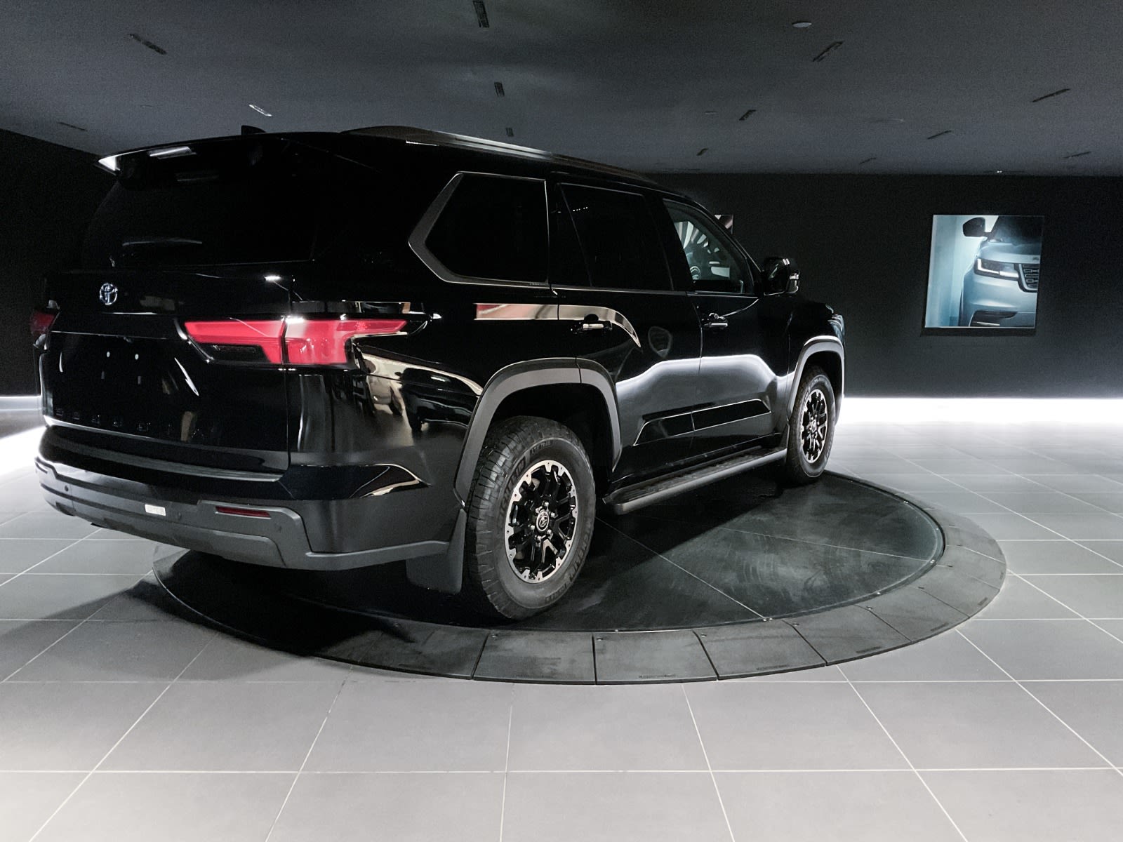 2024 Toyota Sequoia TRD Off Road, Vancouver, Cash